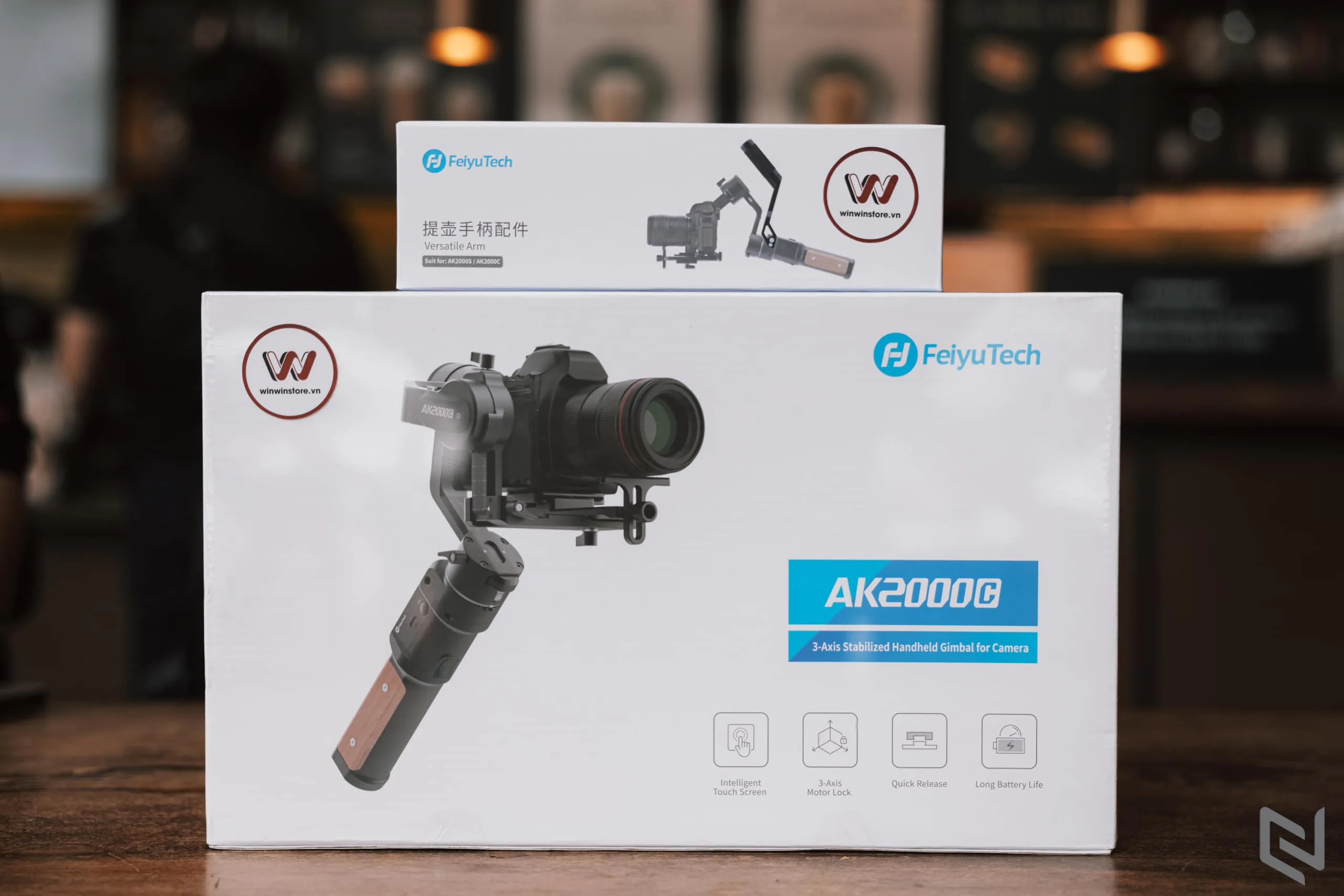FeiyuTech ra mắt gimbal AK2000C, bản rút gọn từ AK2000S với mức giá dễ chịu hơn.
