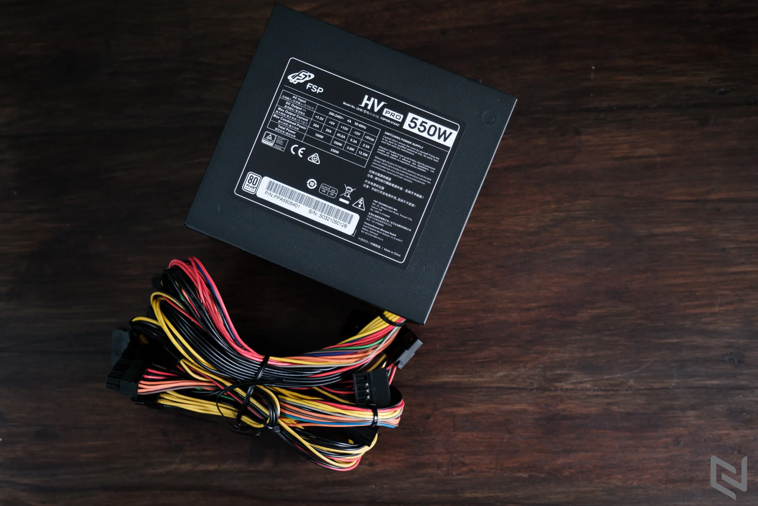 trên tay FSP HV Pro 550W