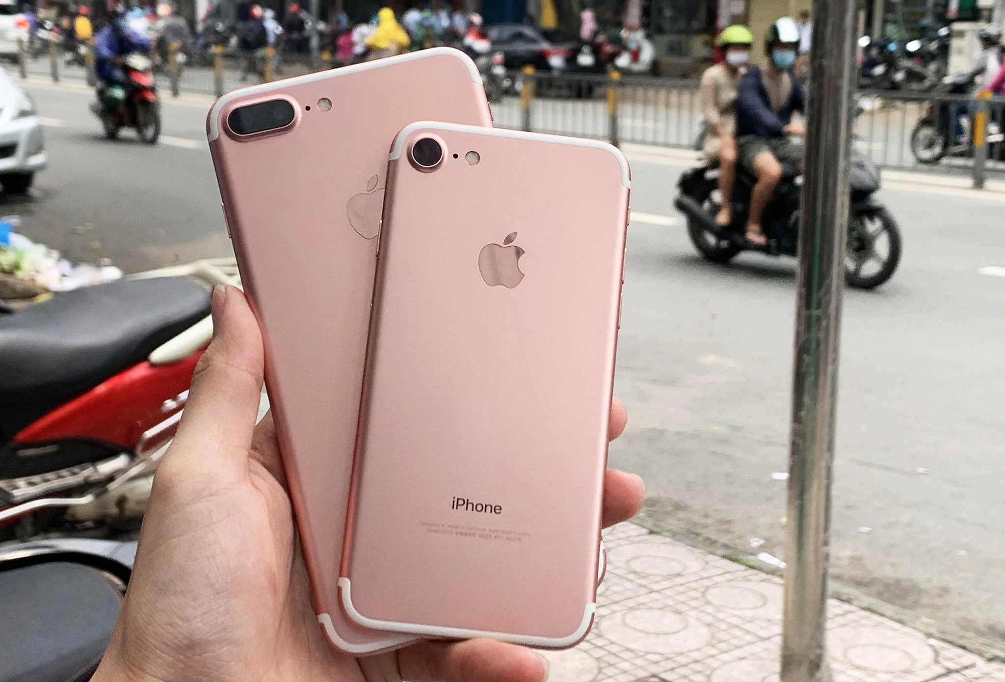 Cập nhật bảng giá iPhone cũ ngày 14/10. iPhone 12 chính thức ra mắt với 4 phiên bản