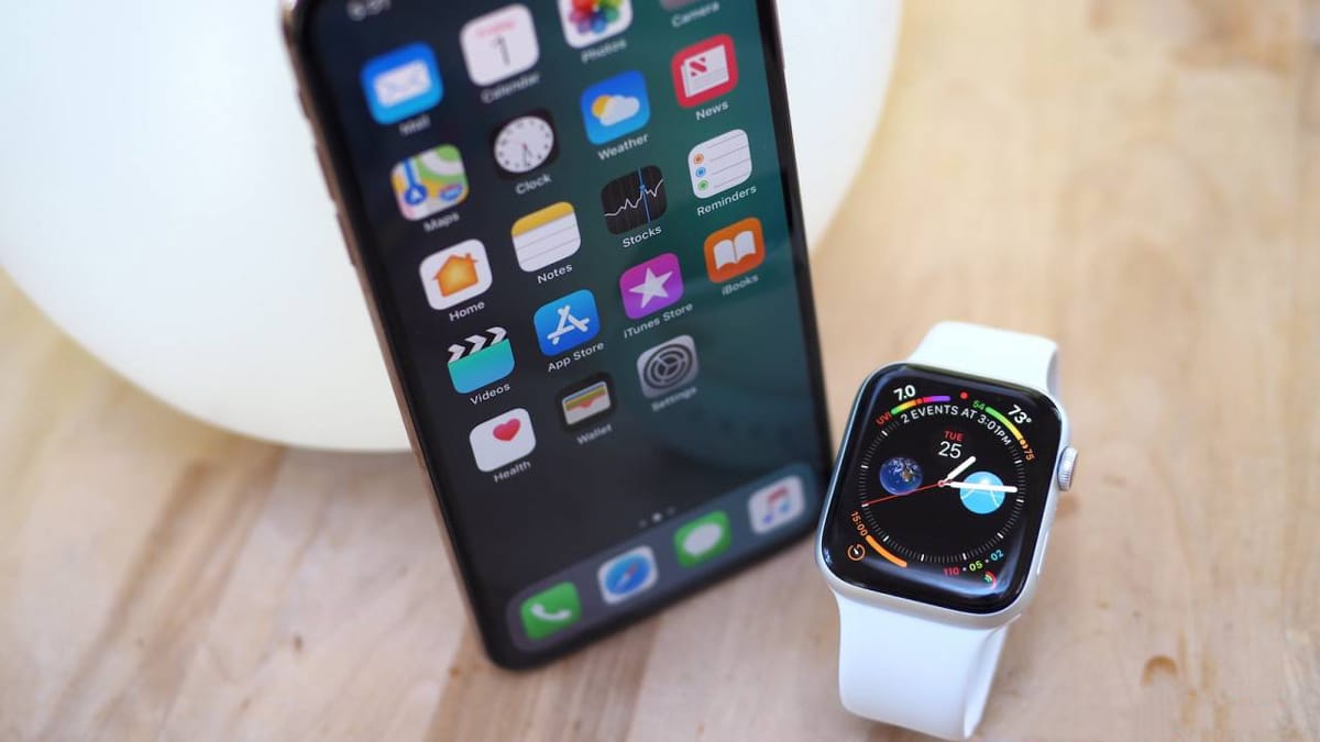 iOS 14.5 thêm tuỳ chọn mở khoá iPhone bằng Apple Watch nếu bạn đang đeo khẩu trang