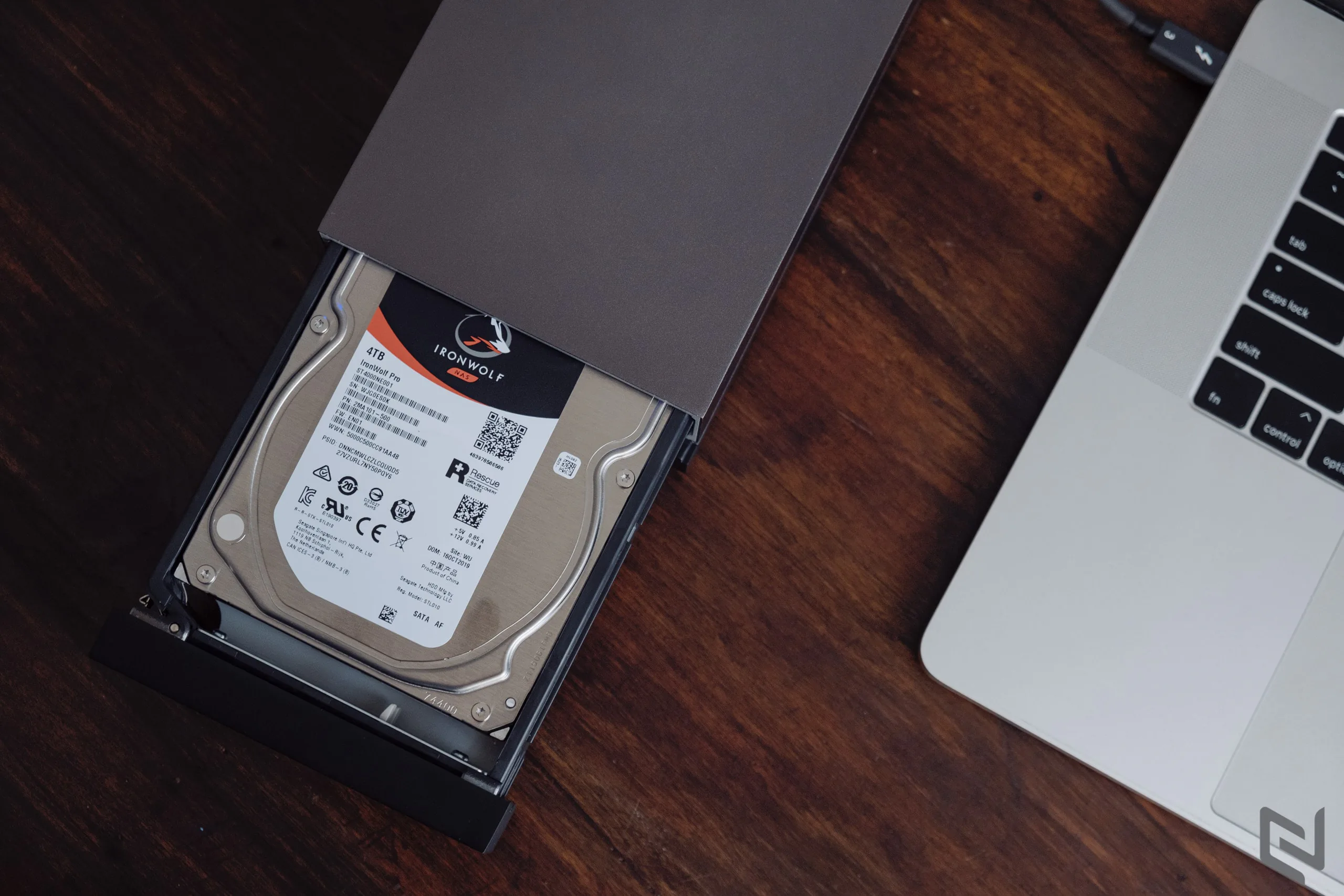 Lacie 1big Dock Thunderbolt 3 4TB HDD - Giải pháp lưu trữ dung lượng cao, tốc độ nhanh cho dân làm phim