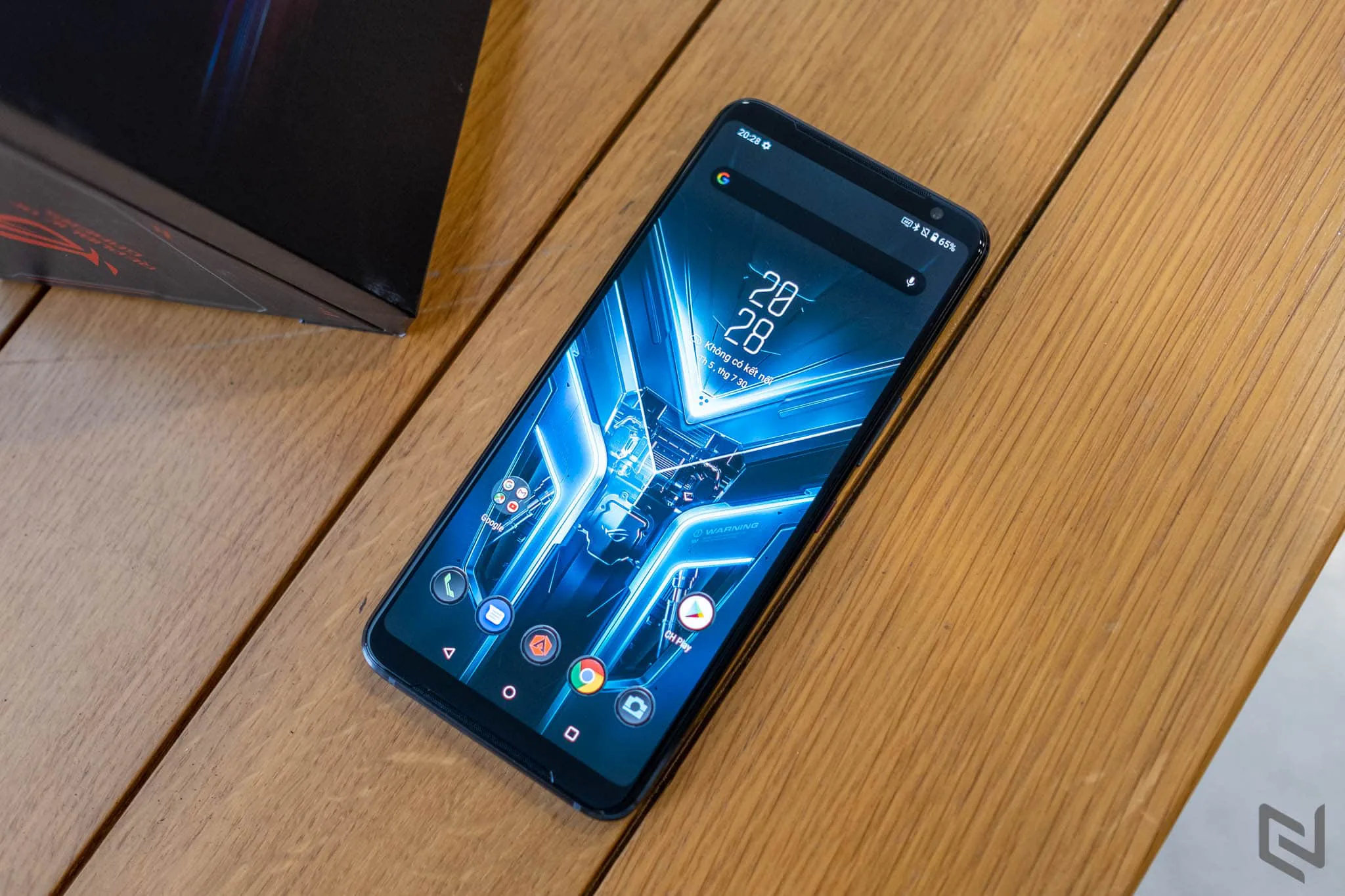 Mở hộp ROG Phone 3: Đây mới đúng là gaming phone với hàng loạt trang bị khủng nhất hiện nay