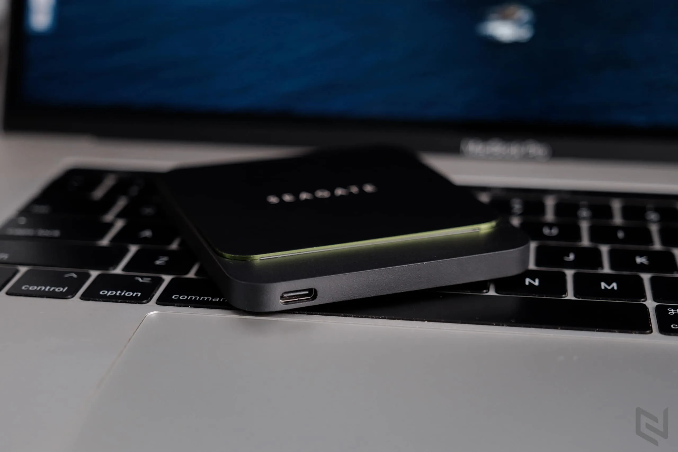 Đánh giá ổ cứng di động Seagate BarraCuda Fast SSD 1TB: Kiểu dáng đẹp và gọn gàng, tốc độ đọc ghi tốt nhưng chưa ấn tượng