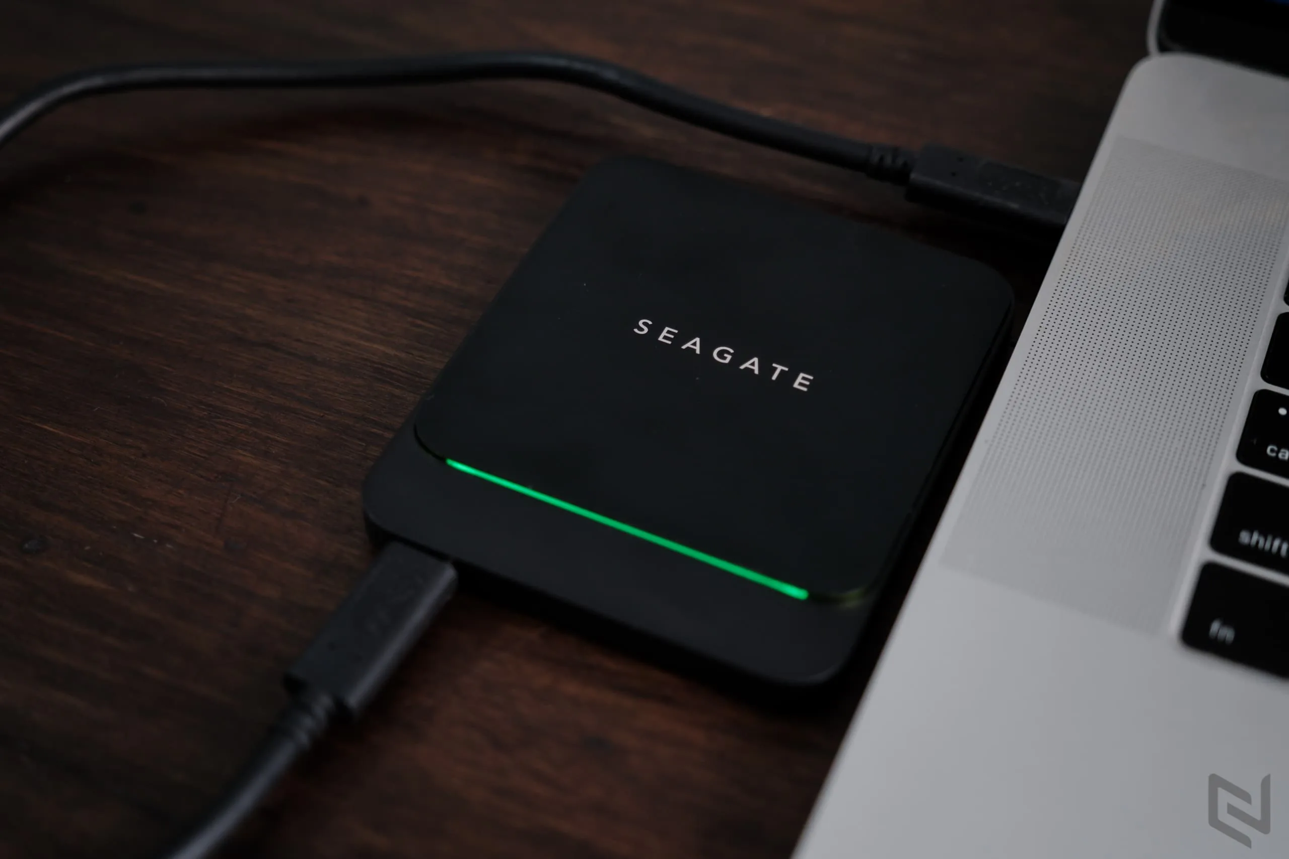 Đánh giá ổ cứng di động Seagate Fast SSD 1TB