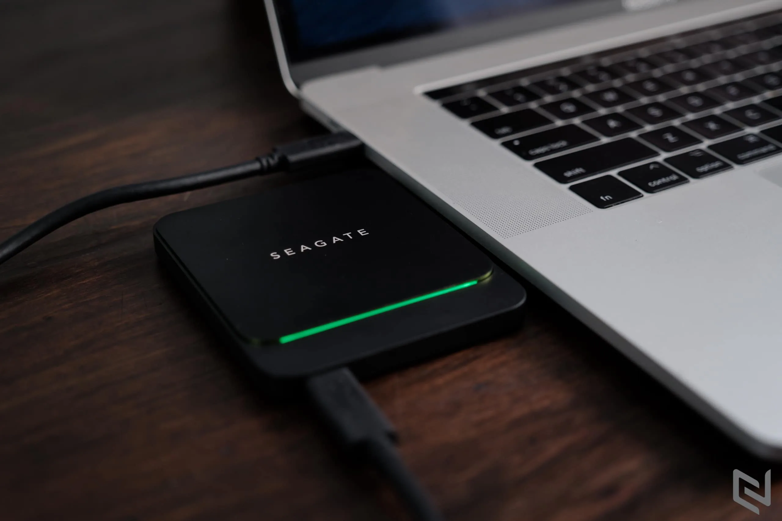 Đánh giá ổ cứng di động Seagate BarraCuda Fast SSD 1TB: Kiểu dáng đẹp và gọn gàng, tốc độ đọc ghi tốt nhưng chưa ấn tượng