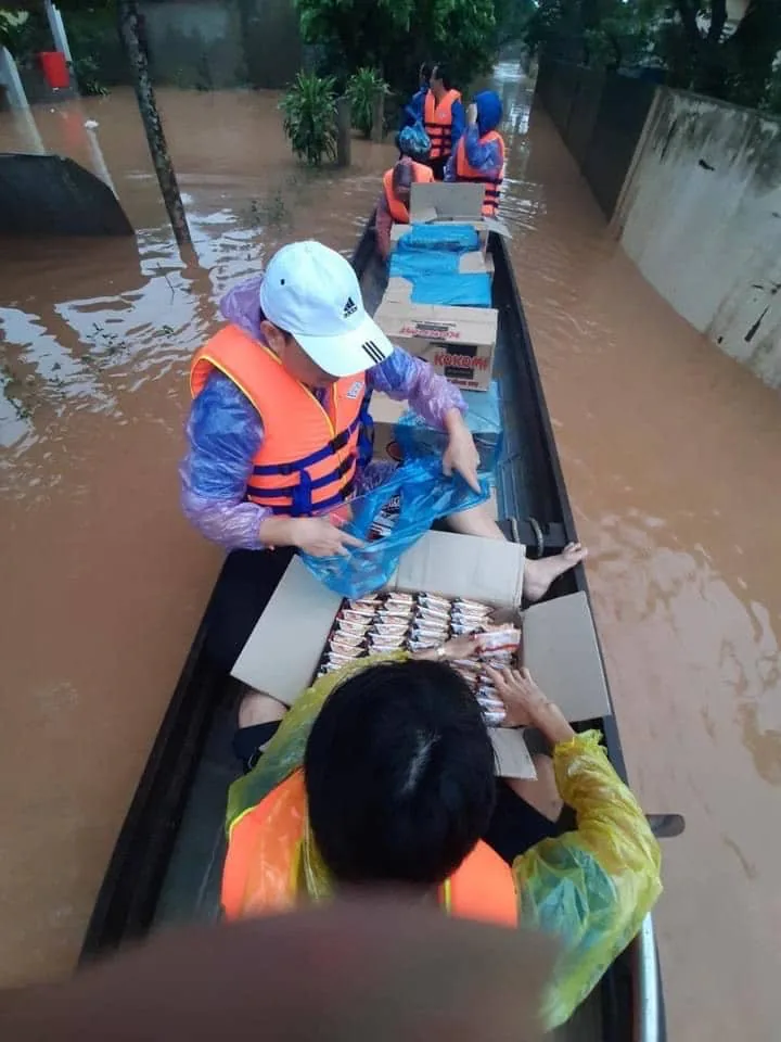 VNPT các tỉnh miền Trung vượt lũ để đảm bảo mạng lưới thông tin huyết mạch