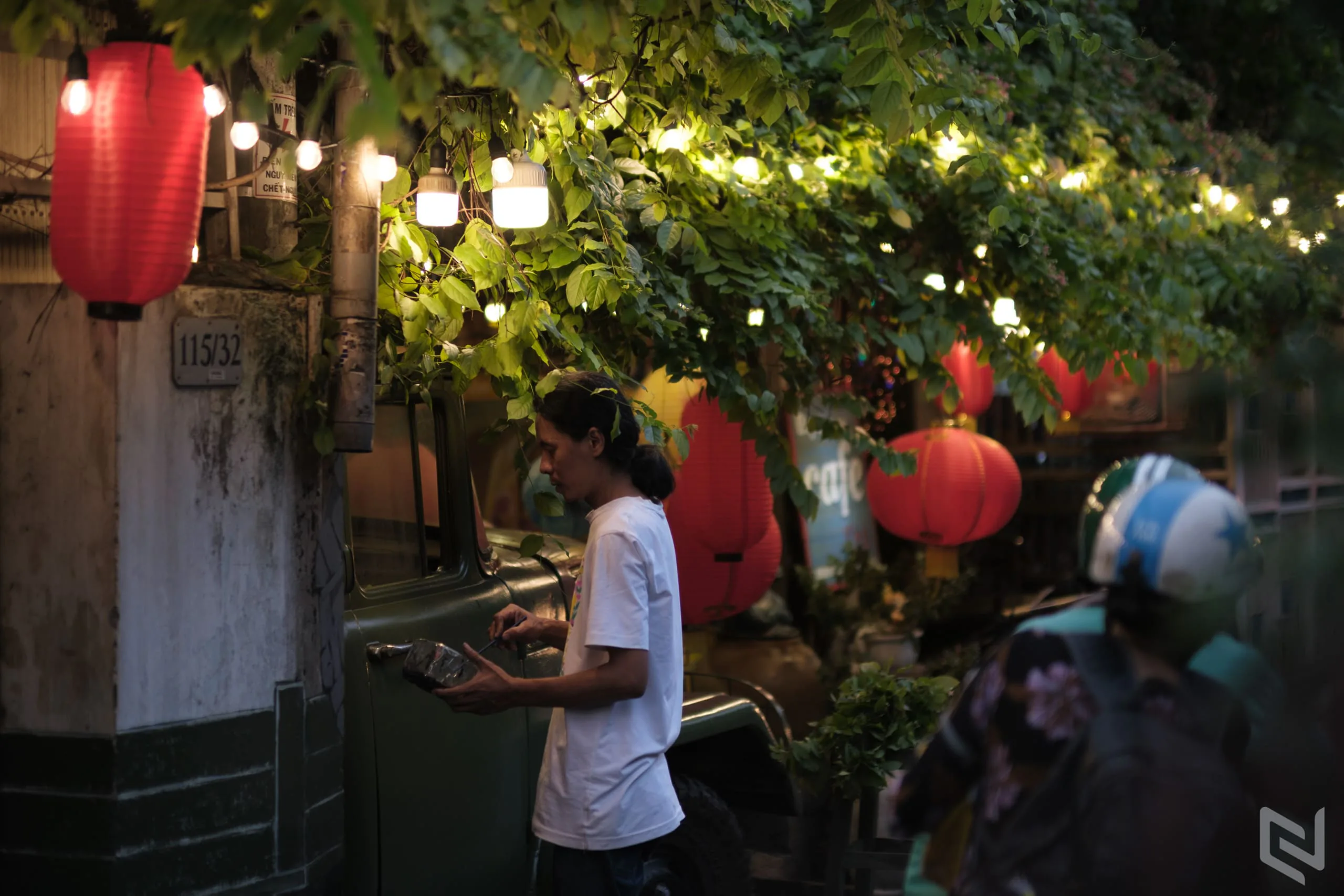 Trên tay ống kính Fujifilm XF 50mm F1.0 R WR, siêu vội!