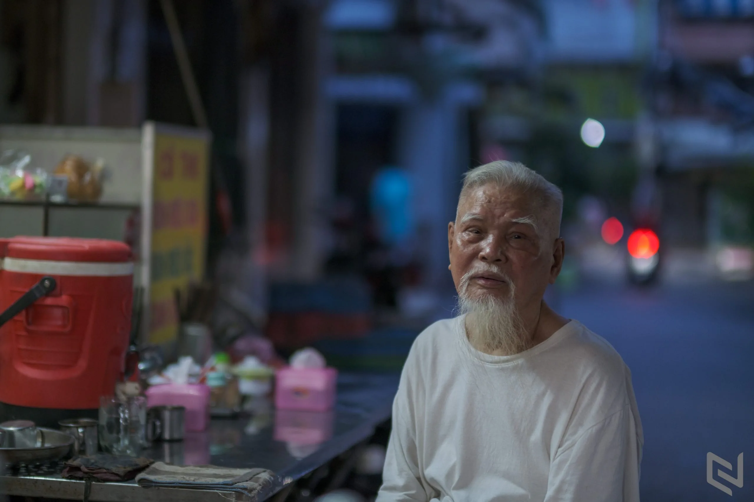 Trên tay ống kính Fujifilm XF 50mm F1.0 R WR, siêu vội!