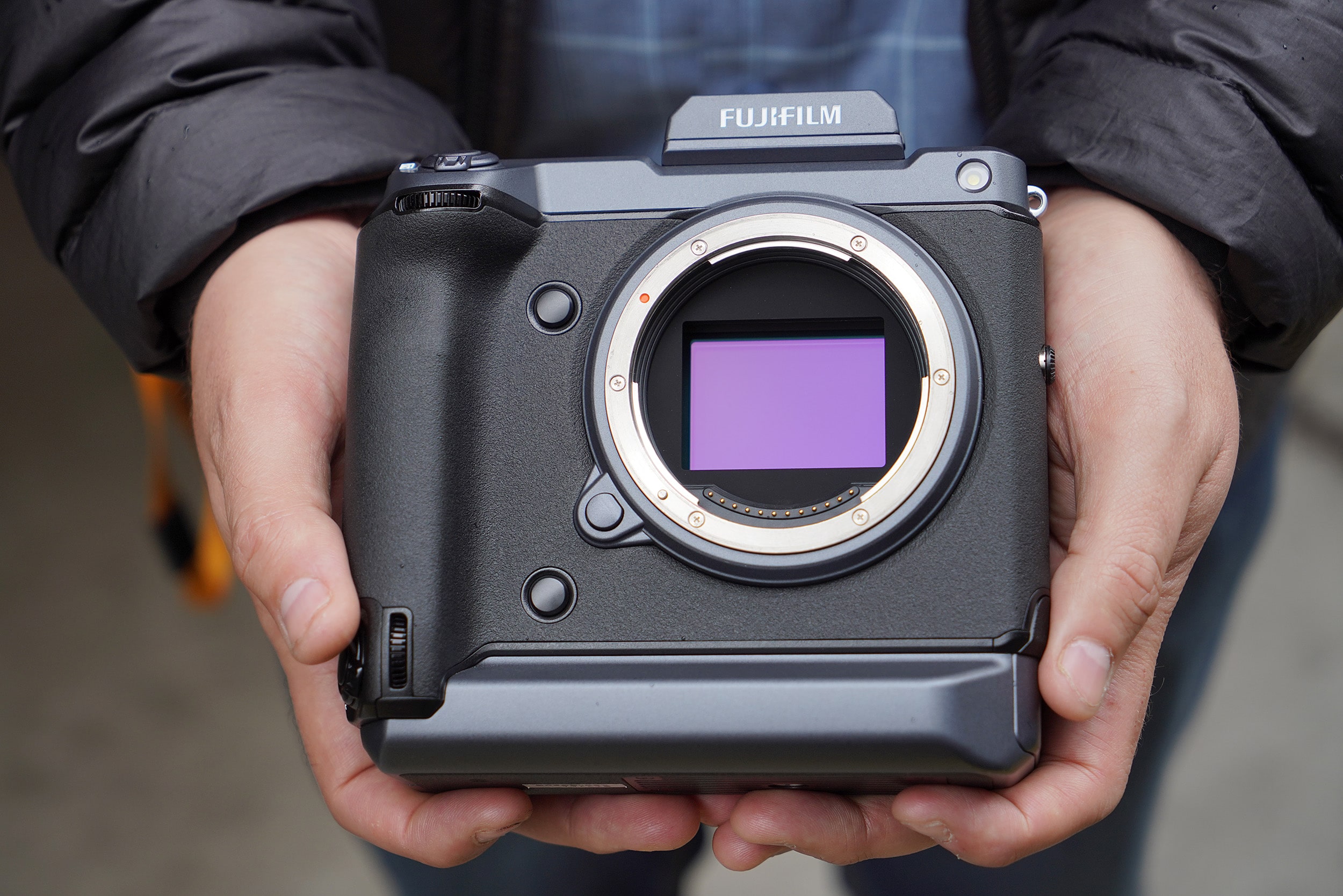 Fujifilm giới thiệu GFX100 IR, phiên bản đặc biệt dành cho chụp ảnh hồng ngoại