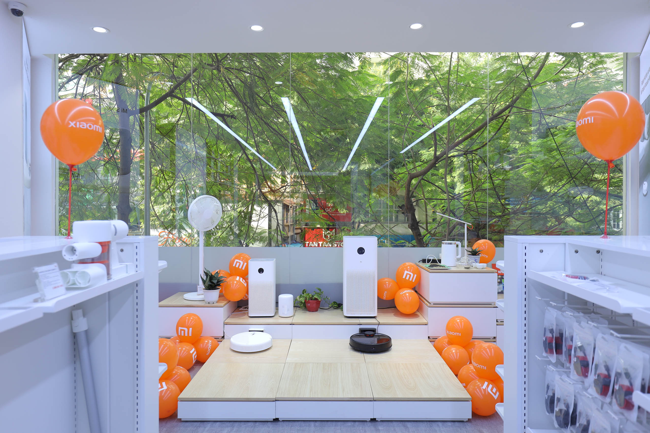 Xiaomi khai trương cửa hàng Mi Store ủy quyền tại Hà Nội