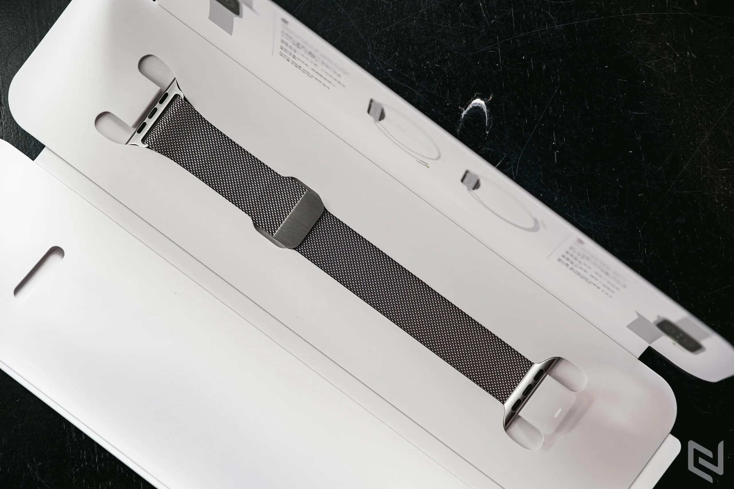 Mở hộp Apple Watch Series 6 GPS + Cellular 44mm viền thép chính hãng