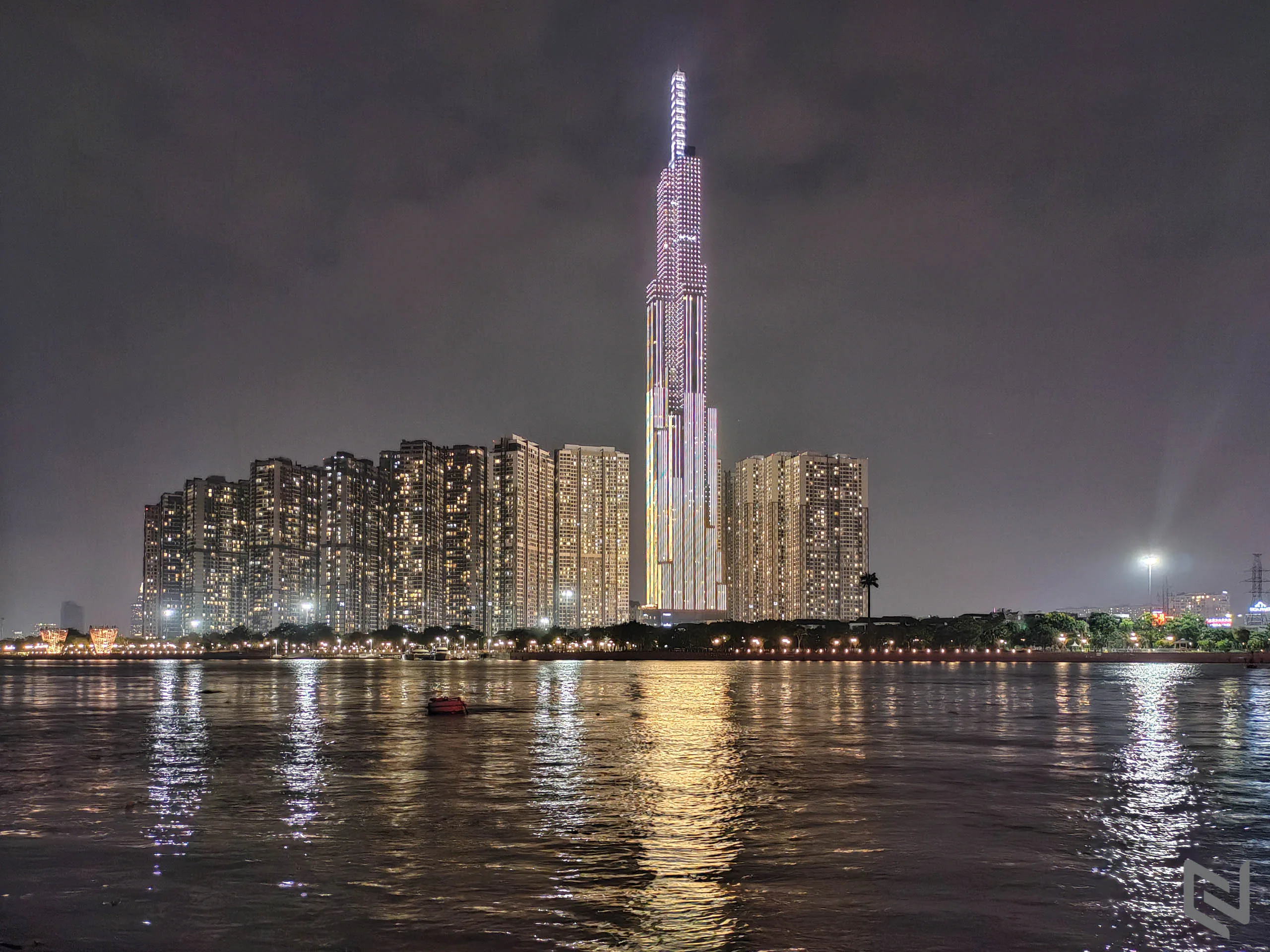 Trải nghiệm bộ tứ camera Nokia 8.3 5G: Lợi thế ống kính Zeiss và thuật toán độc quyền tạo sự khác biệt