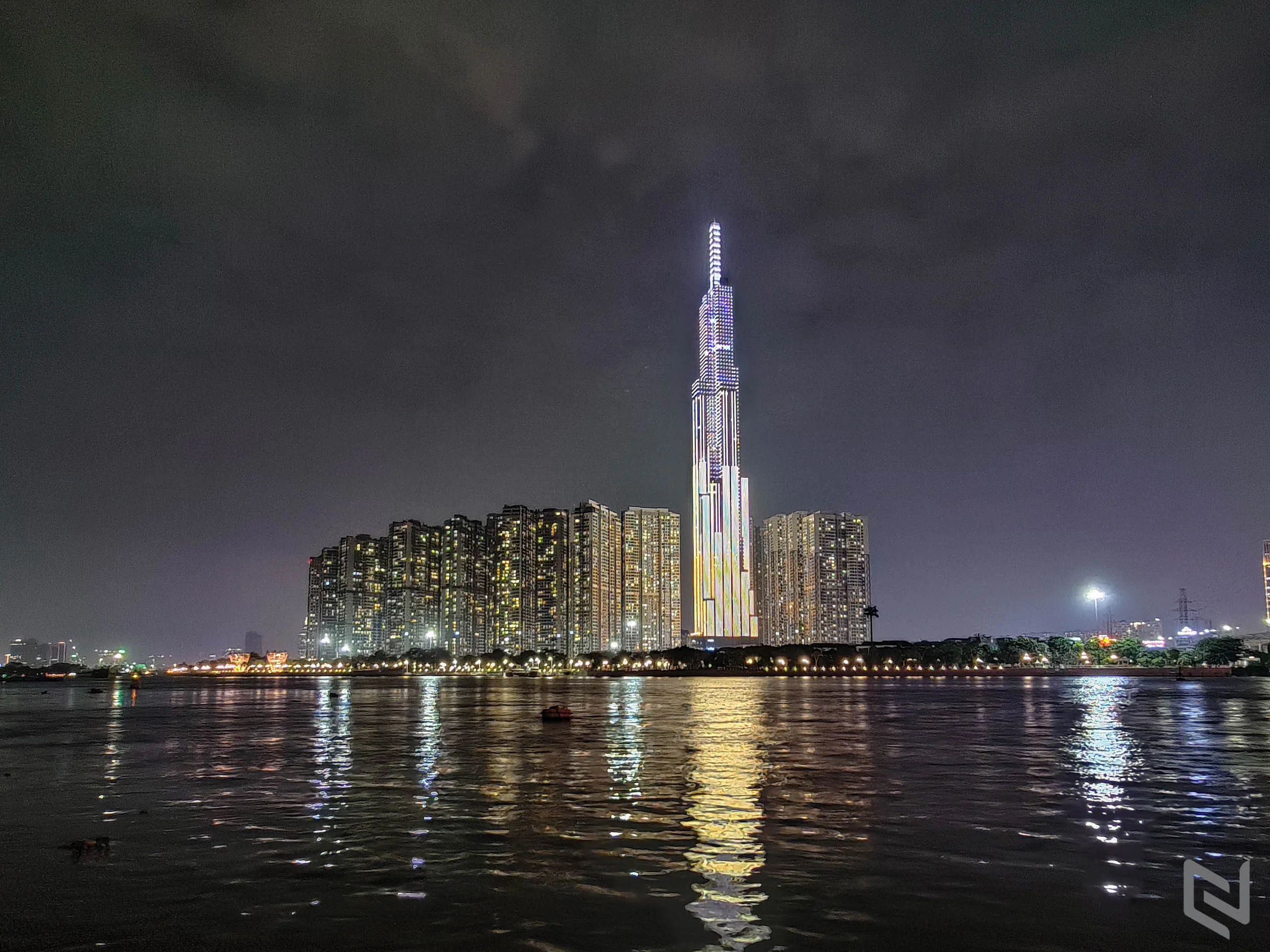 Trải nghiệm bộ tứ camera Nokia 8.3 5G: Lợi thế ống kính Zeiss và thuật toán độc quyền tạo sự khác biệt