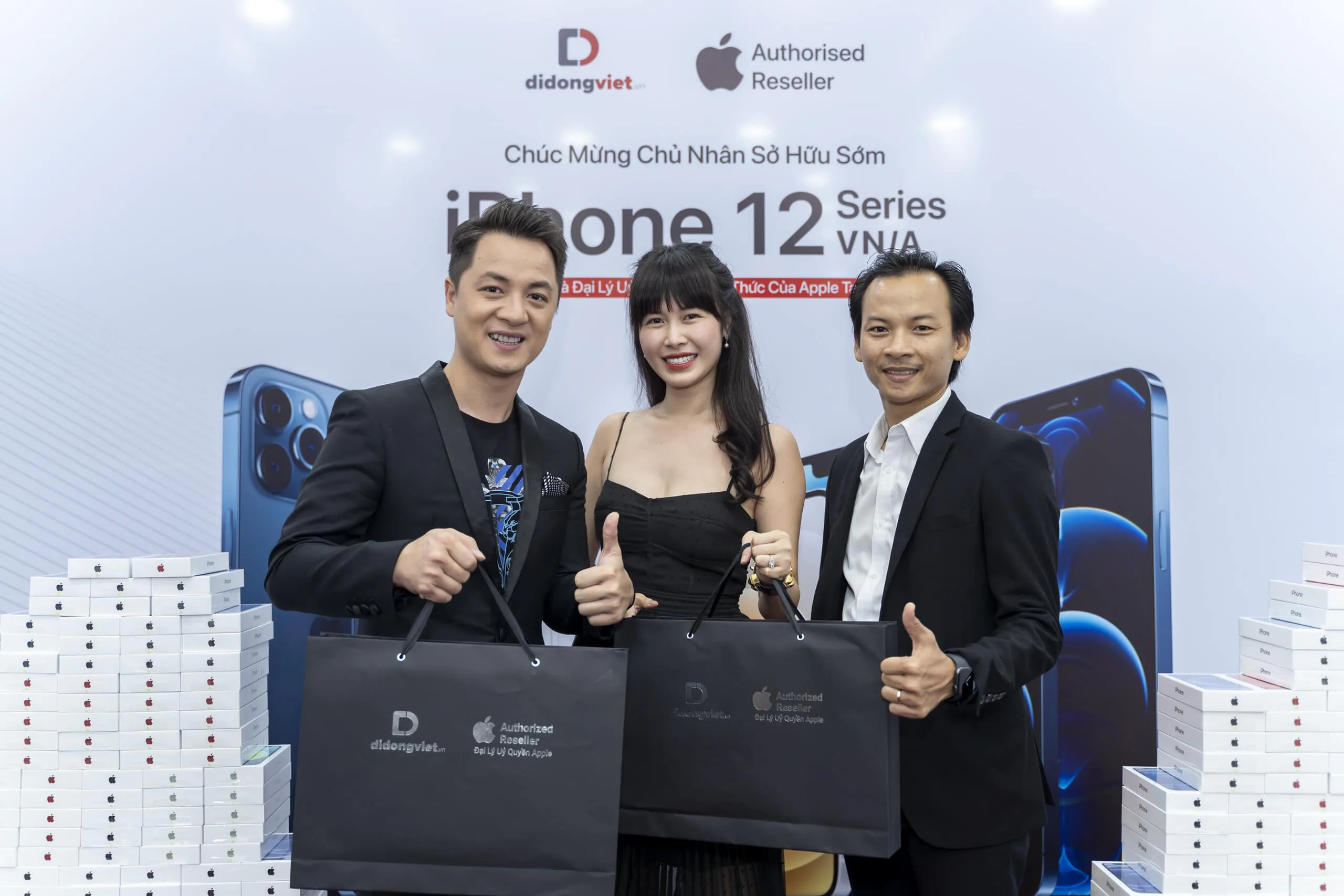 Sự kiện mở bán iPhone 12 VN/A tại Di Động Việt