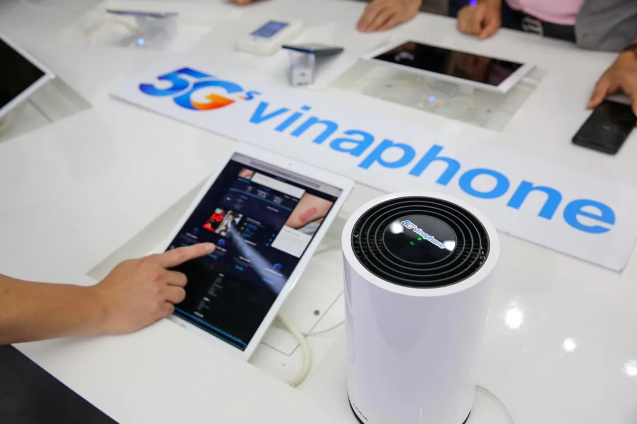 Những khách hàng đầu tiên sử dụng VinaPhone 5G