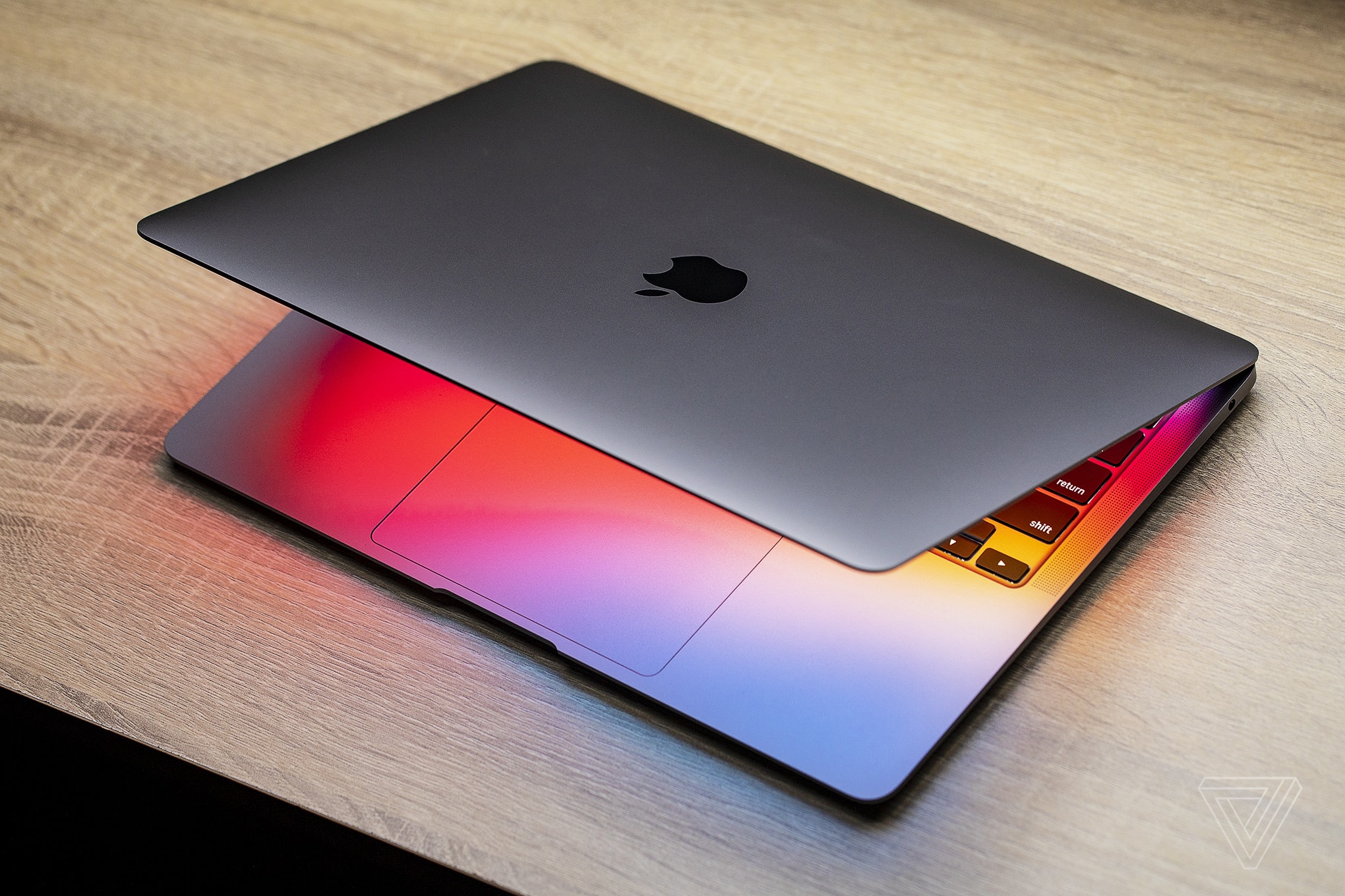 Lộ diện tên chip “M1 Pro” và “M1 Max” cho MacBook Pro trước thềm sự kiện của Apple