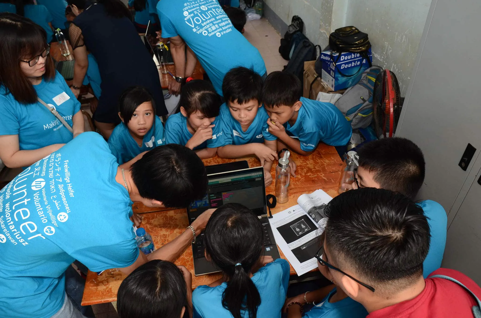 Thúc đẩy Giáo dục Hòa nhập với phương pháp học tập kết hợp của HP