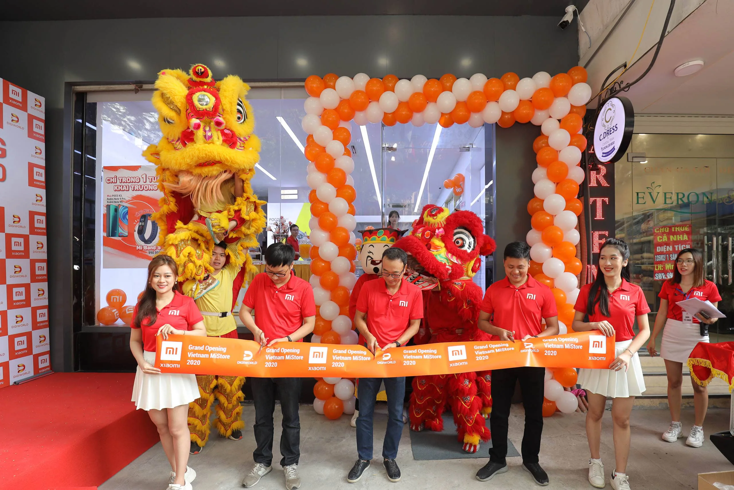 Xiaomi khai trương cửa hàng Mi Store ủy quyền tại Hà Nội