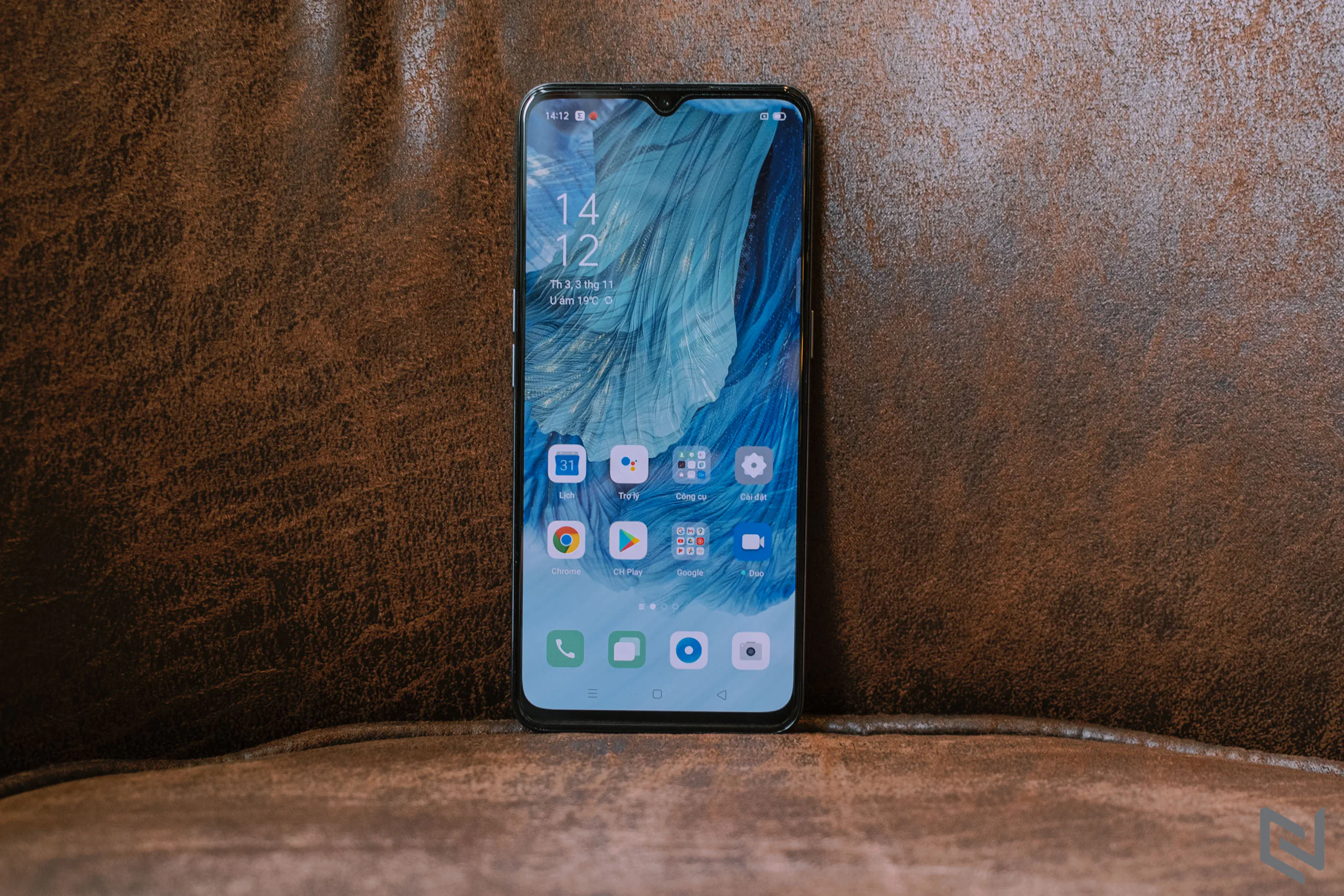 Đánh giá OPPO A73: Mặt lưng giả da, cấu hình mạnh, RAM 6GB với giá bán cực tốt