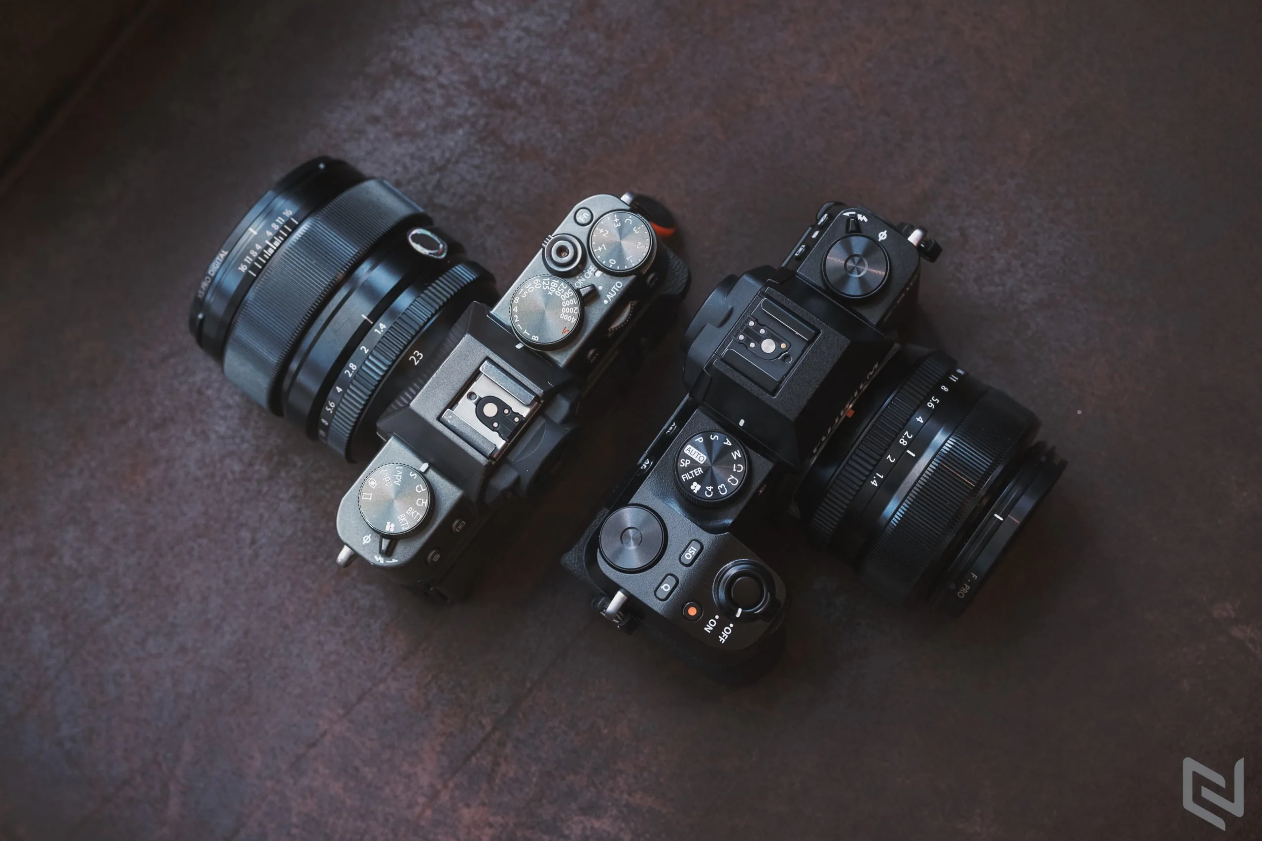 So sánh ống kính 23mm và 35mm của Fujifilm, nên lựa chọn tiêu cự nào?