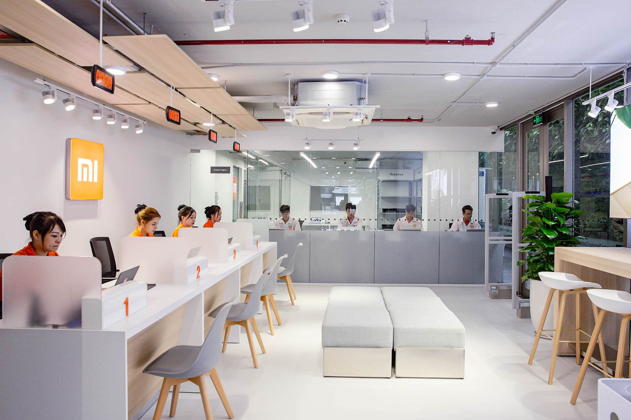 Xiaomi khai trương Trung tâm Bảo hành đầu tiên  tại Việt Nam