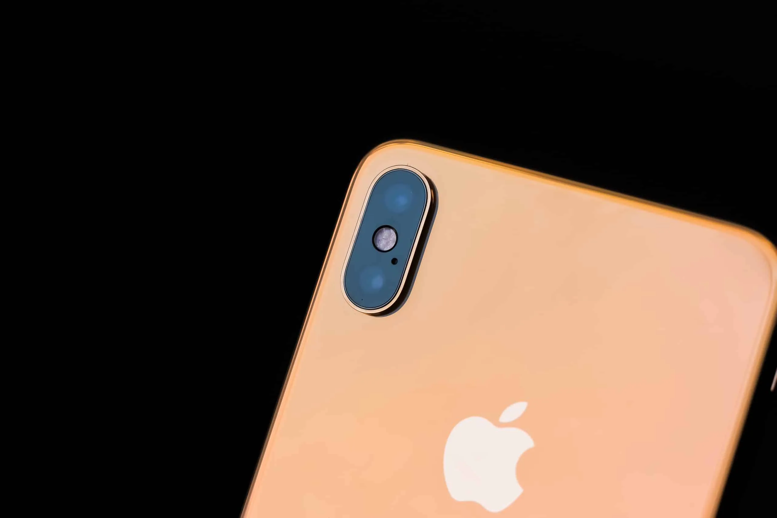 Cập nhật bảng giá iPhone cũ sau khi iPhone 12 ra mắt