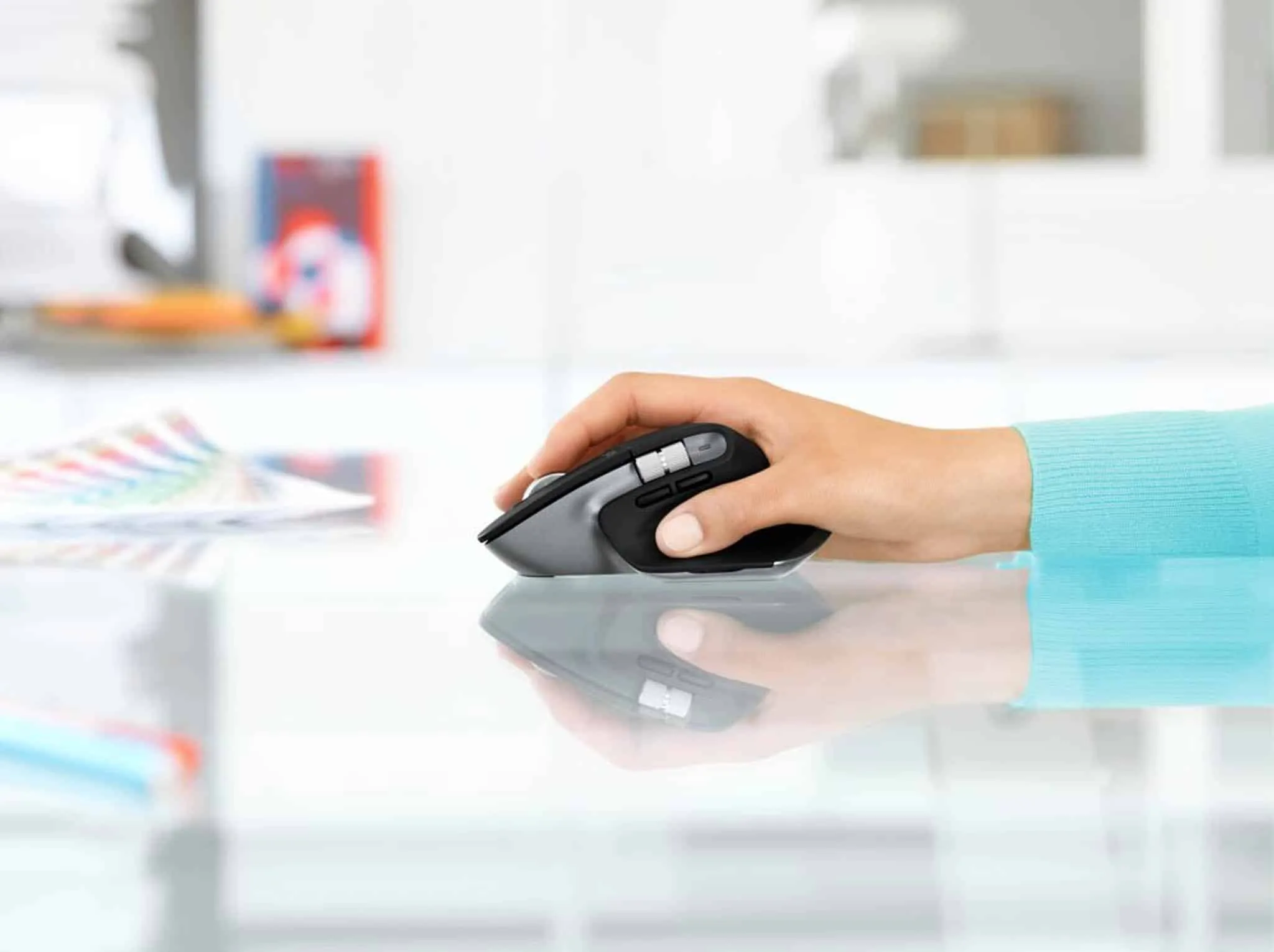 Logitech ra mắt hệ sản phẩm “Lifestyle & Apple Ecosystem” tại Việt Nam