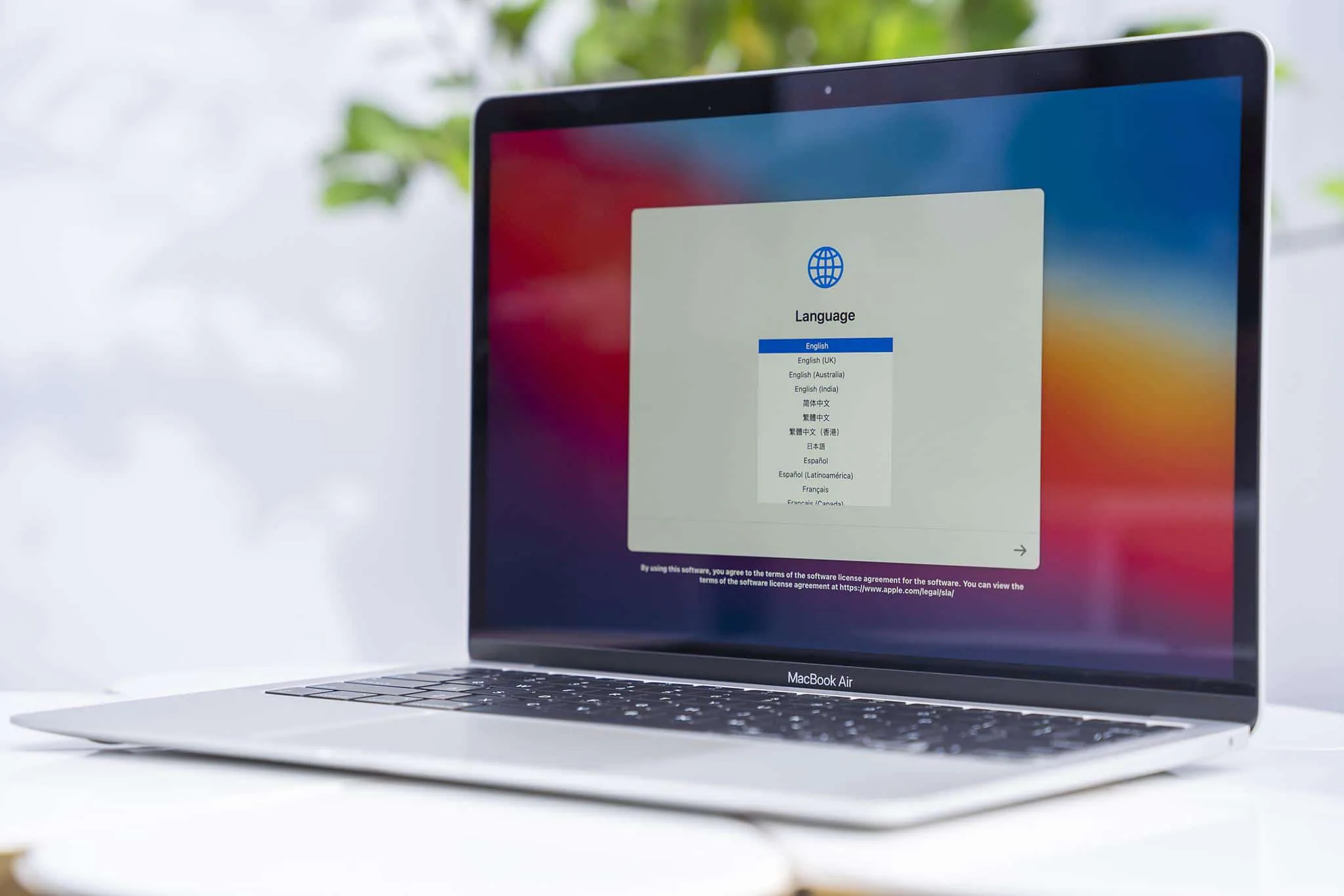 Mở bán MacBook M1 tại Việt Nam, giá từ 27.99 triệu đồng