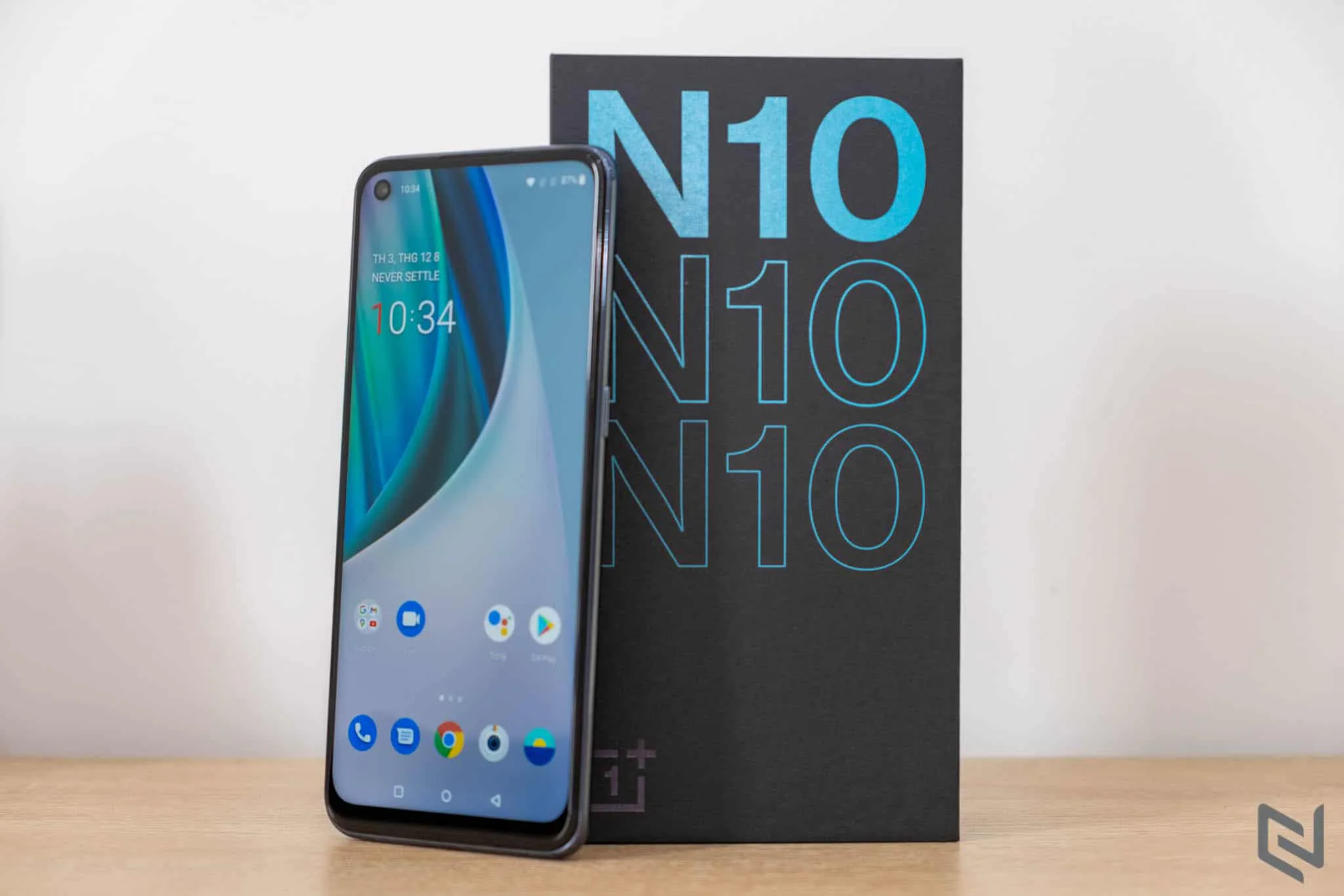 Mở hộp OnePlus Nord N10 5G: Kết nối 5G là điểm nhấn, chip mới hiệu năng tốt và 4 camera