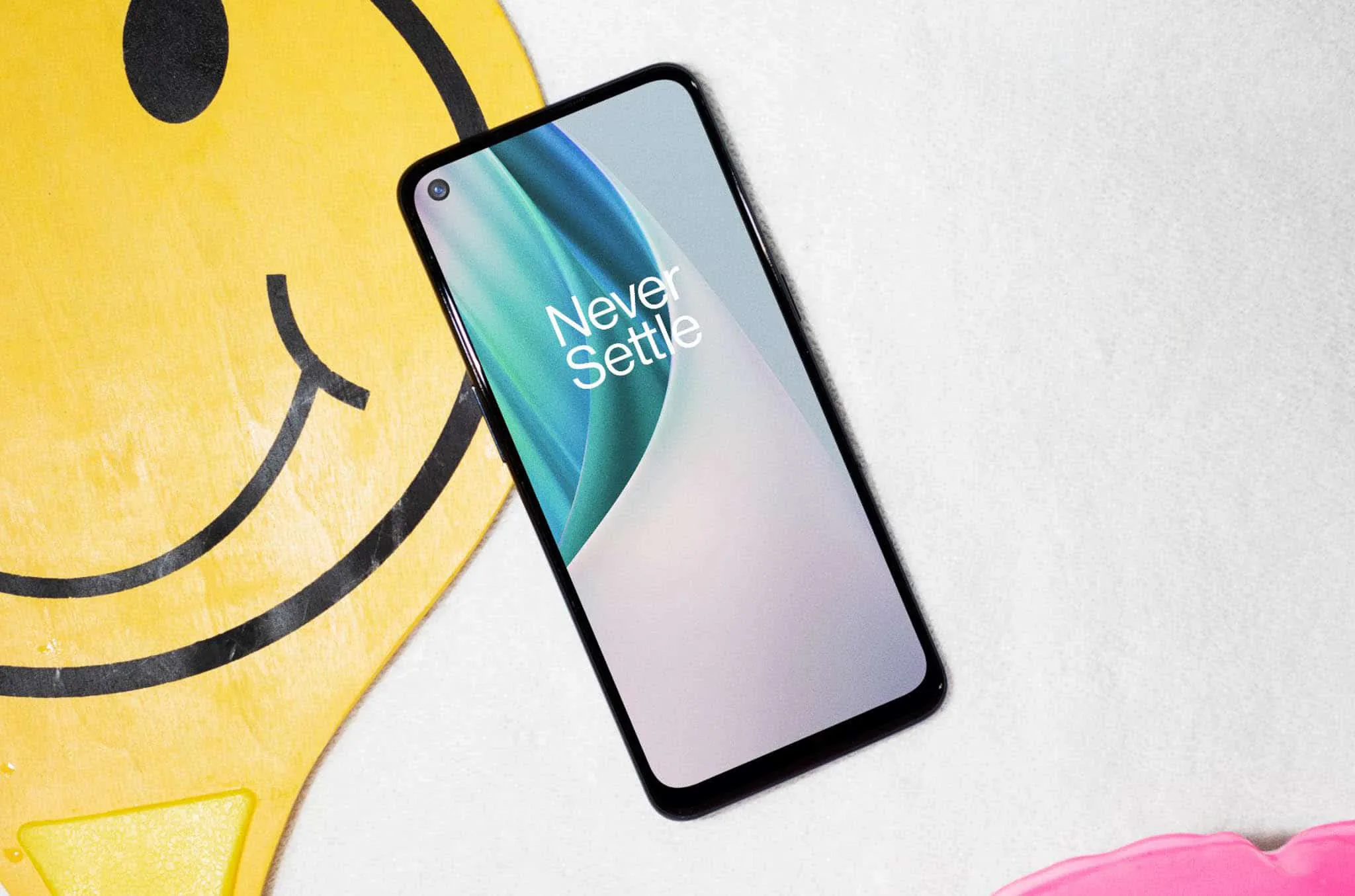 OnePlus Nord N10 5G chính thức ra mắt: Smartphone với kết nối 5G giá tốt nhất hiện tại