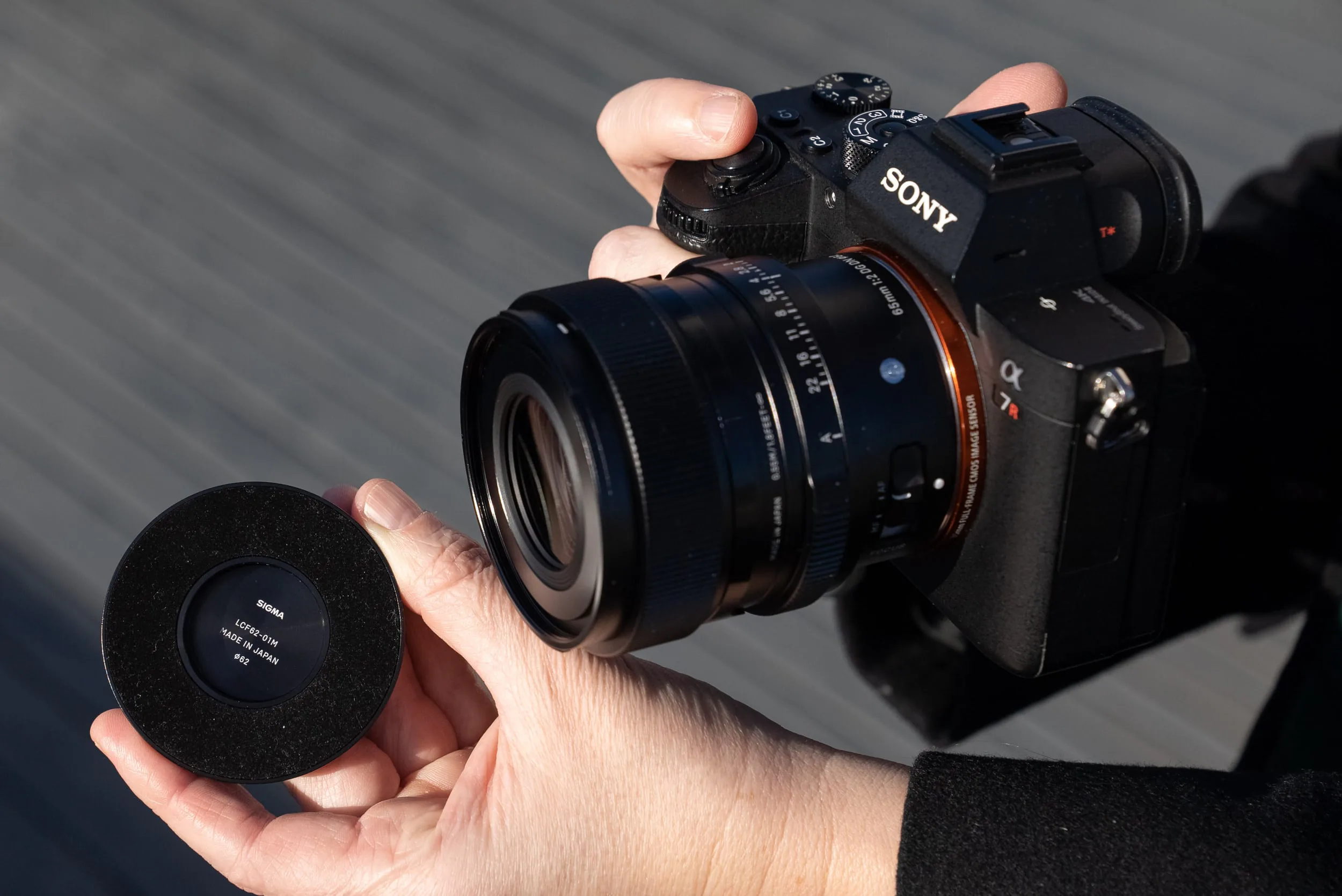 Sigma ra mắt ống kính 24mm F3.5, 35mm F2 và 65mm F2 cho ngàm E và L