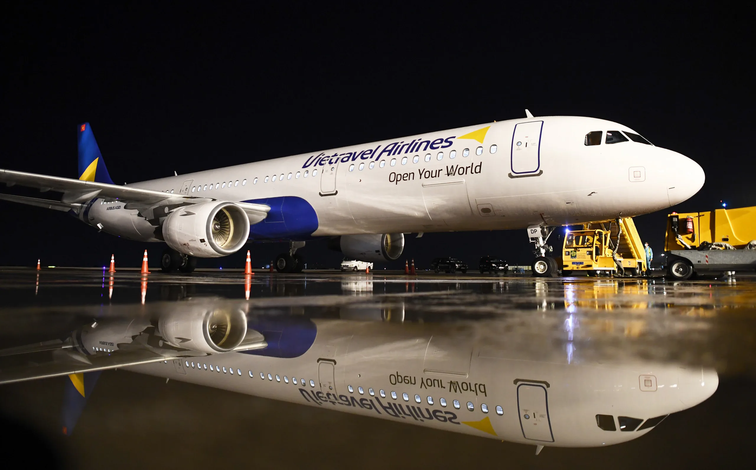 Vietravel Airlines ra mắt 