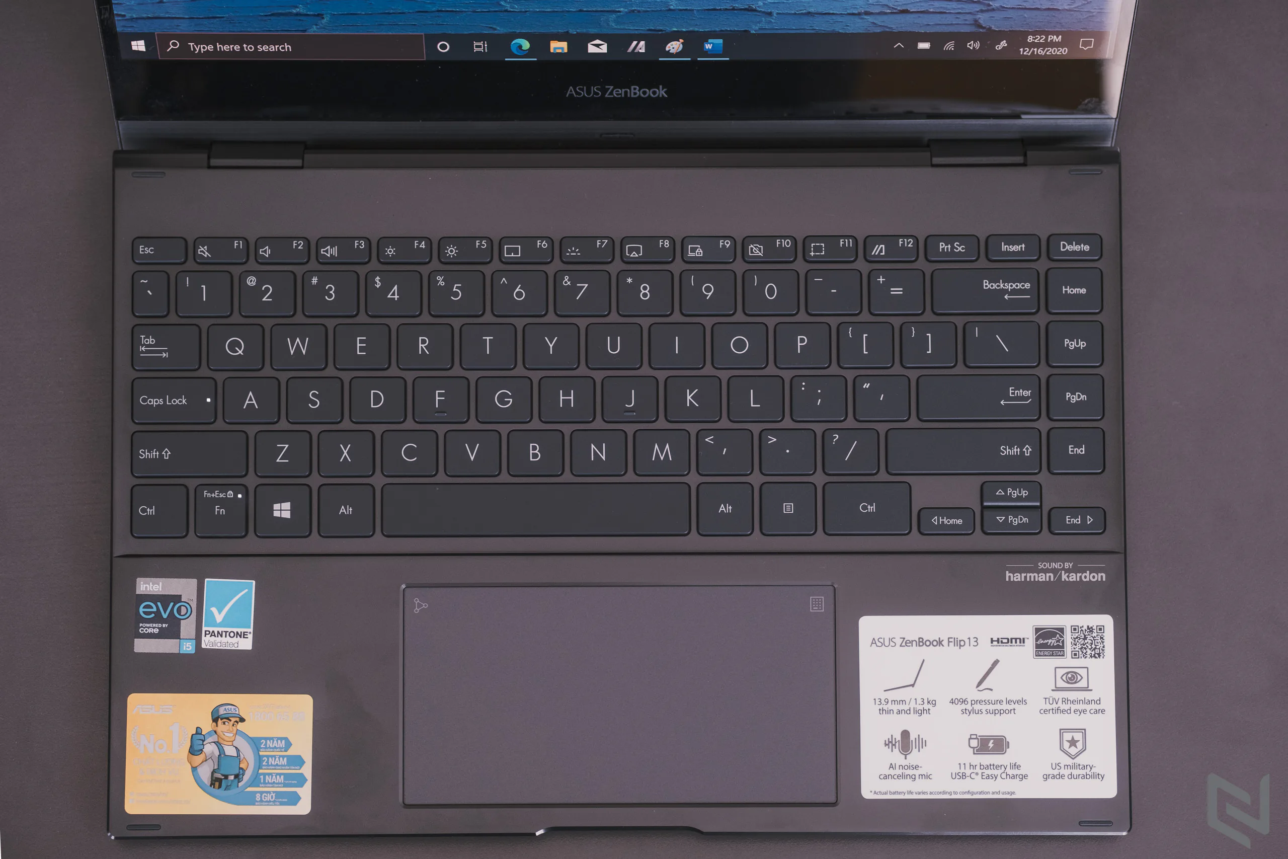 Ra mắt ASUS ZenBook Flip Series, laptop xoay gập tiên phong trang bị màn hình OLED mỏng nhất thế giới