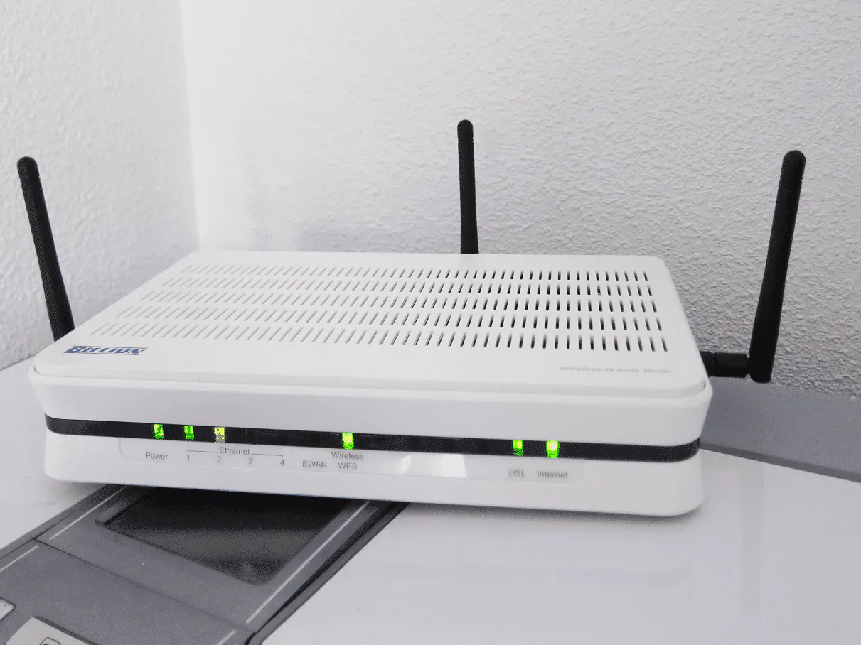 Nên mua Wi-Fi repeater hay không? Câu trả lời là không và dưới đây là những lý do không nên mua Wi-Fi repeater