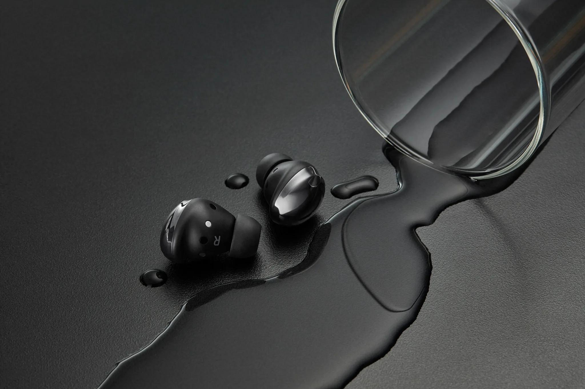 Samsung Galaxy Buds Pro ra mắt: Làm chủ âm thanh, đắm chìm trải nghiệm