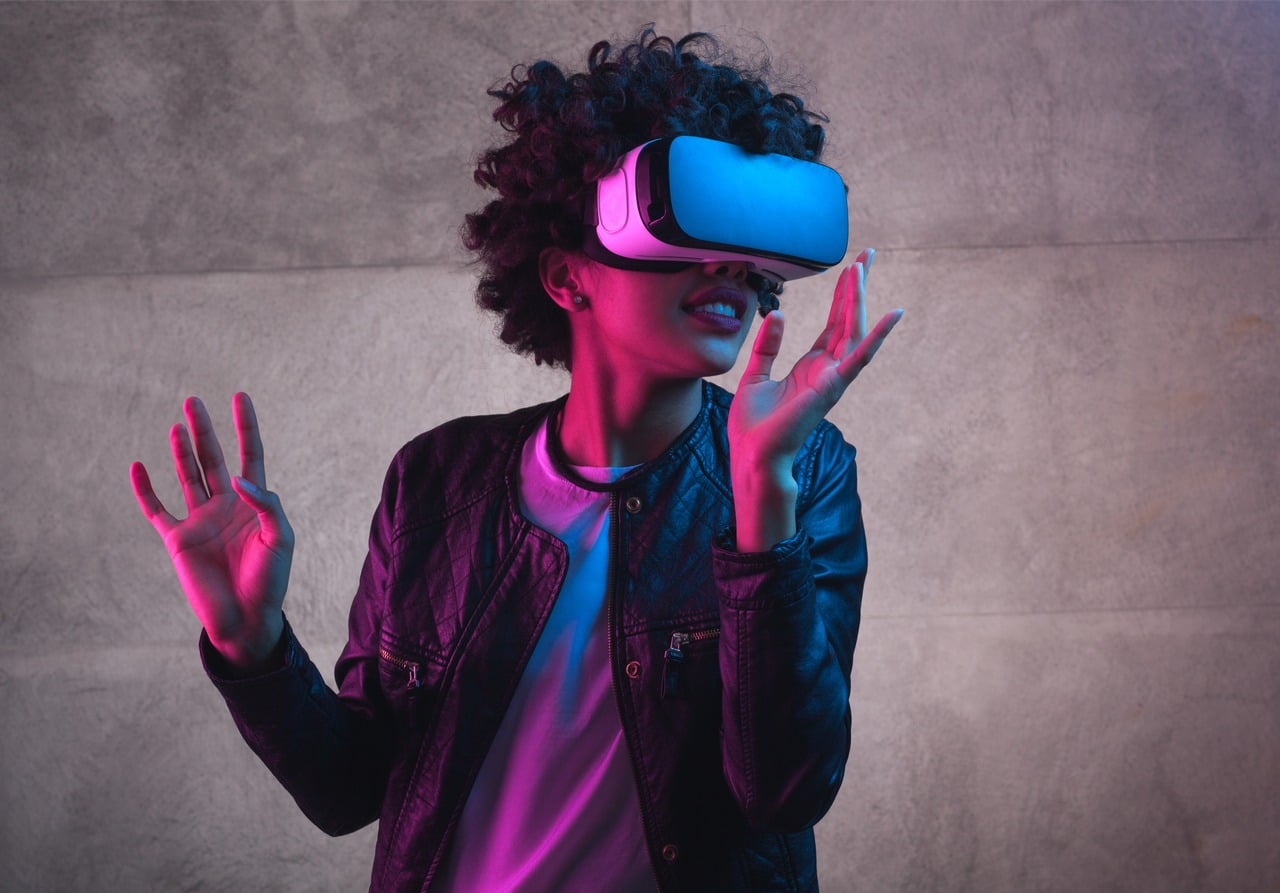 Thiết bị VR đầu tiên của Apple sẽ có chất liệu vải, có quạt và giá bán rất đắt