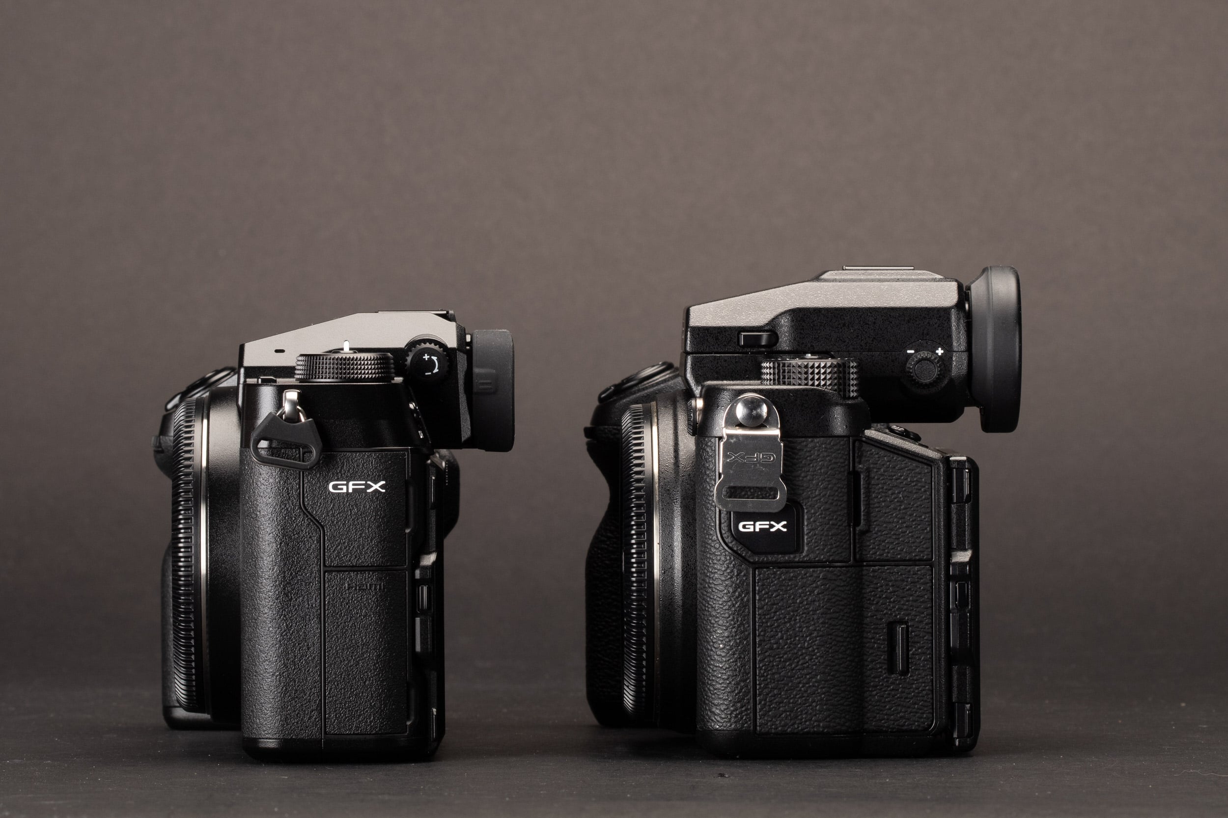 Fujifilm GFX 100S ra mắt, chiếc máy ảnh medium format nhưng kích thước ngang với full frame