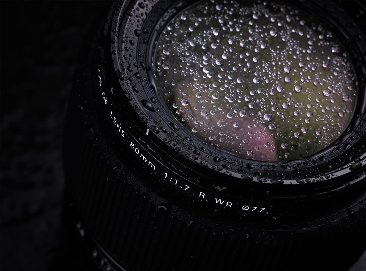 Lộ diện ảnh rò rỉ ống kính Fujifilm XF 70-300mm F4-5.6, XF 27mm F2.8 MKII và GF 80mm F1.7