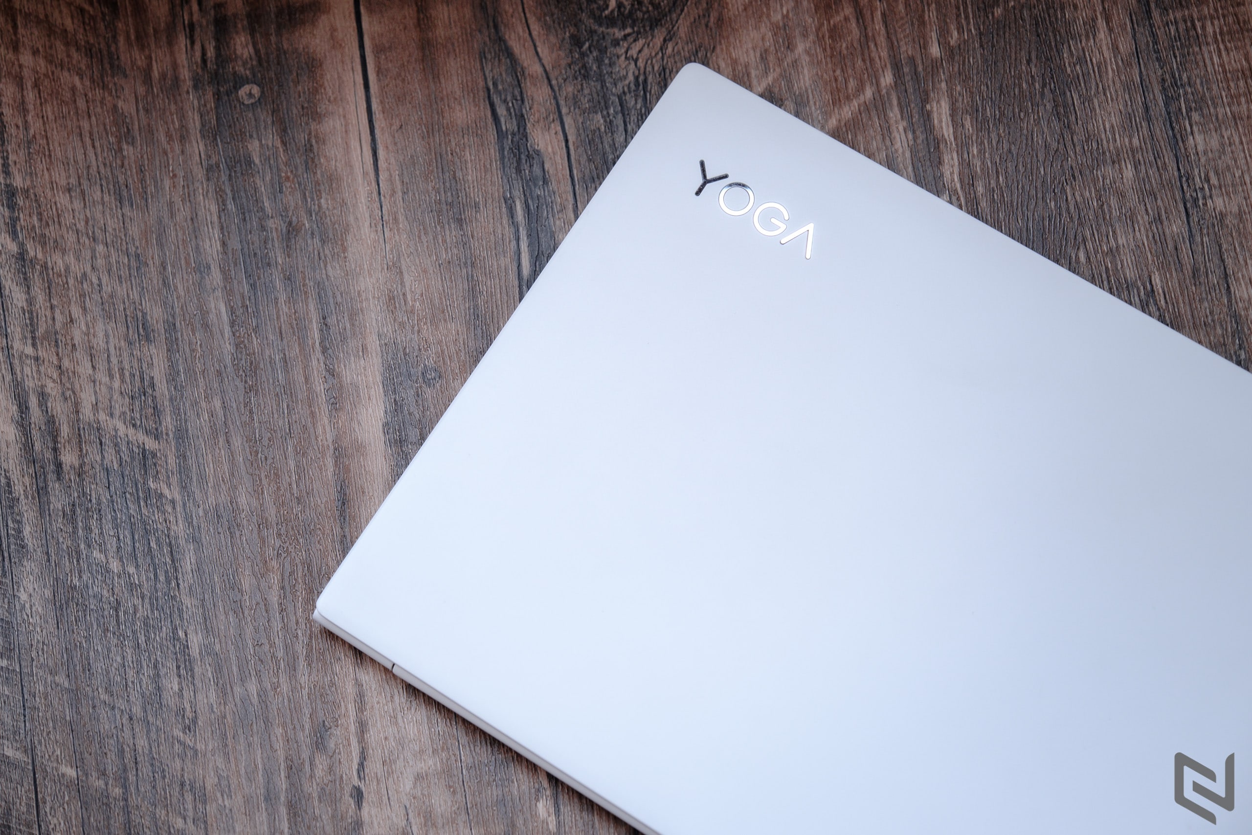 Trải nghiệm laptop Lenovo Yoga Slim 7i Carbon: Quá ngon, quá đẹp