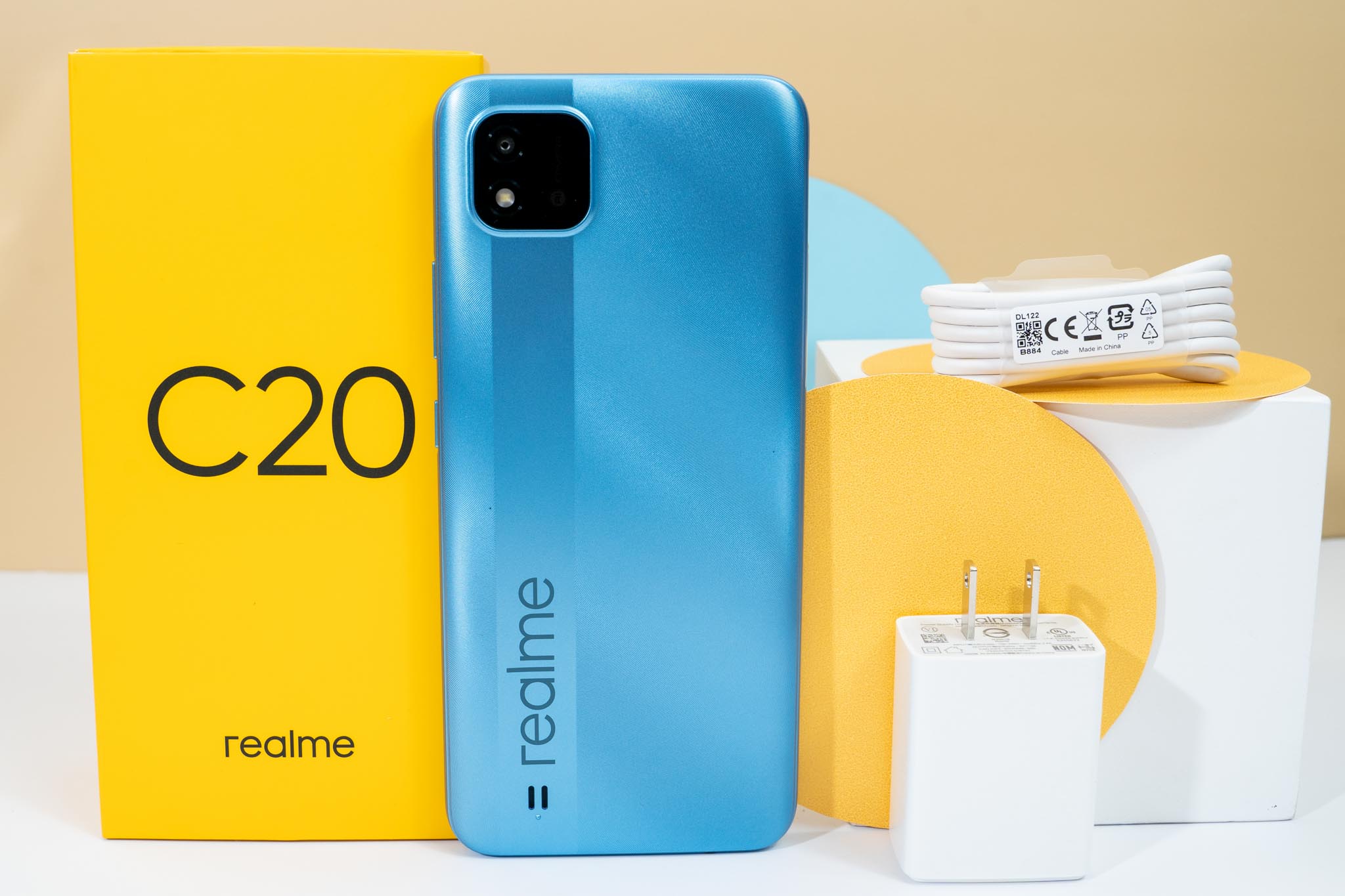 Realme mở bán Realme C20 giá 2,690,000 VND với “Flash sale” giảm 200,000 VND