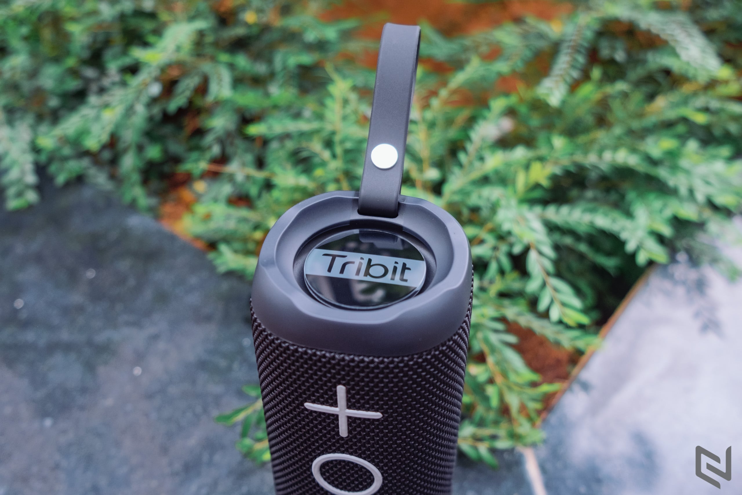 Trên tay loa Bluetooth Tribit Stormbox: Chống nước IPX7, âm bass mạnh, giá bán hấp dẫn