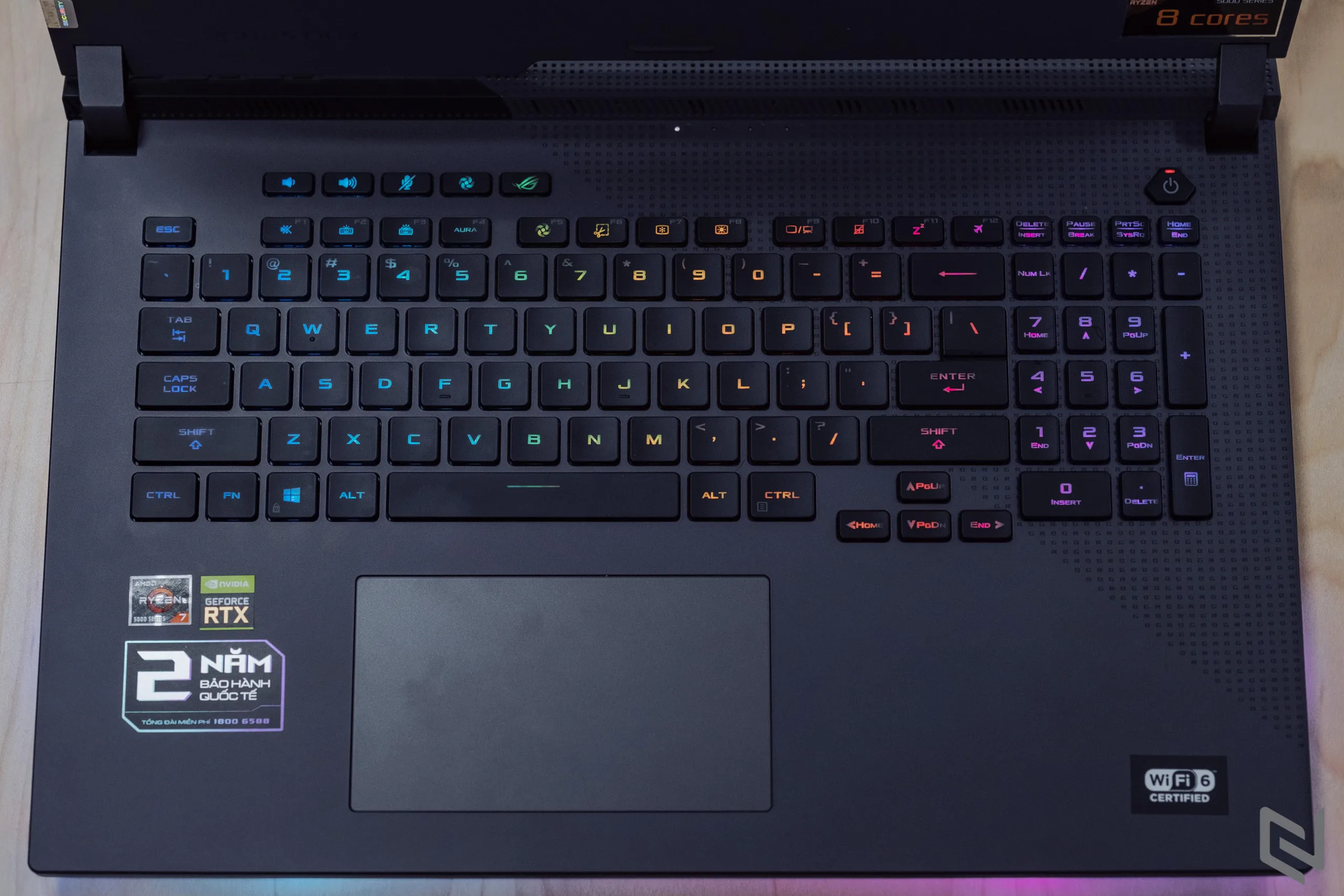 Trên tay laptop gaming ASUS ROG Strix G17 G713 - Siêu chiến binh, vũ khí mới mạnh mẽ từ đội Đỏ