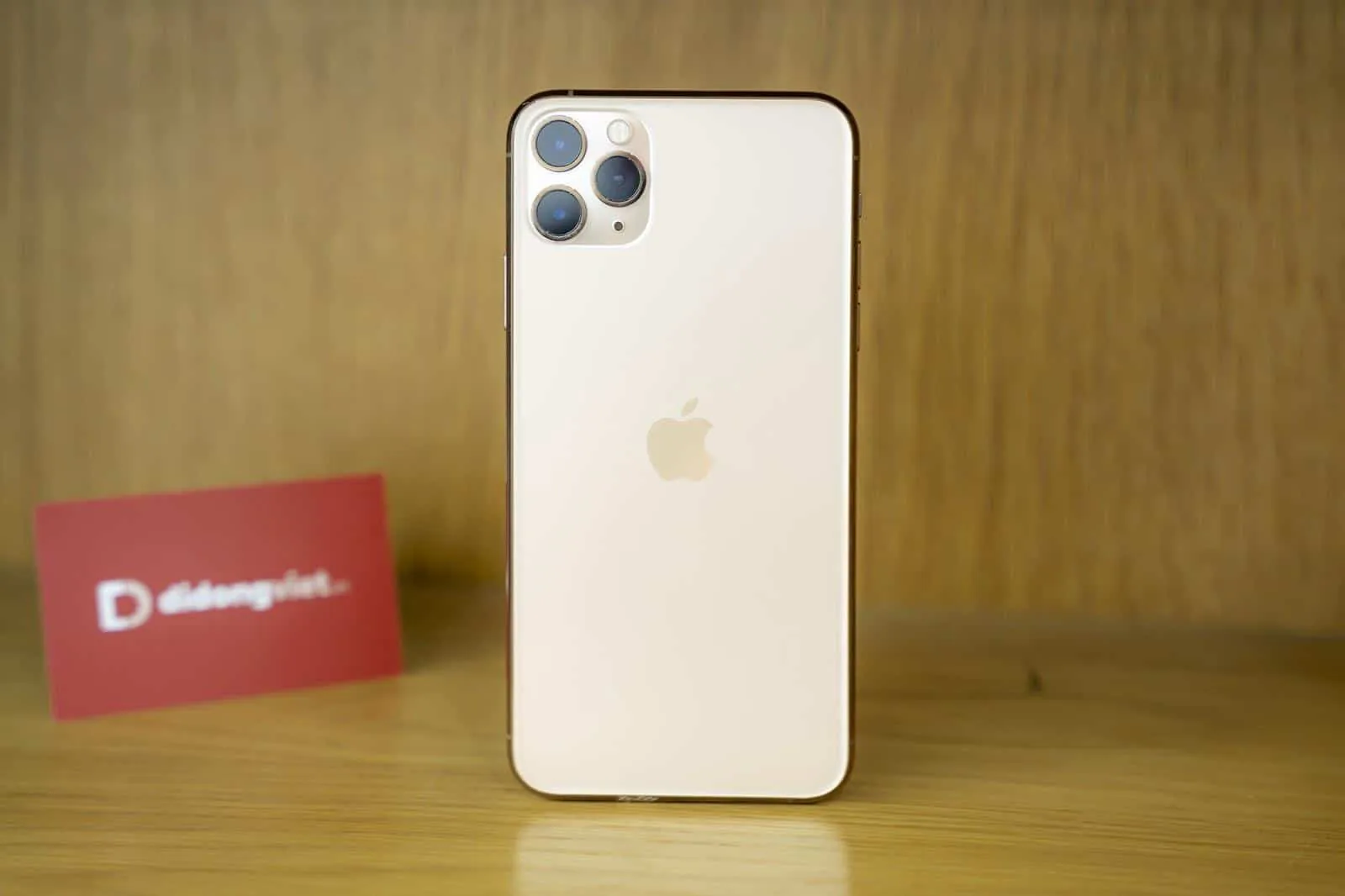 Bảng giá iPhone cập nhật từ ngày 29/01 - iPhone 12 Pro Max giảm 5.4 triệu, iPhone Xs chỉ còn 10.59 triệu
