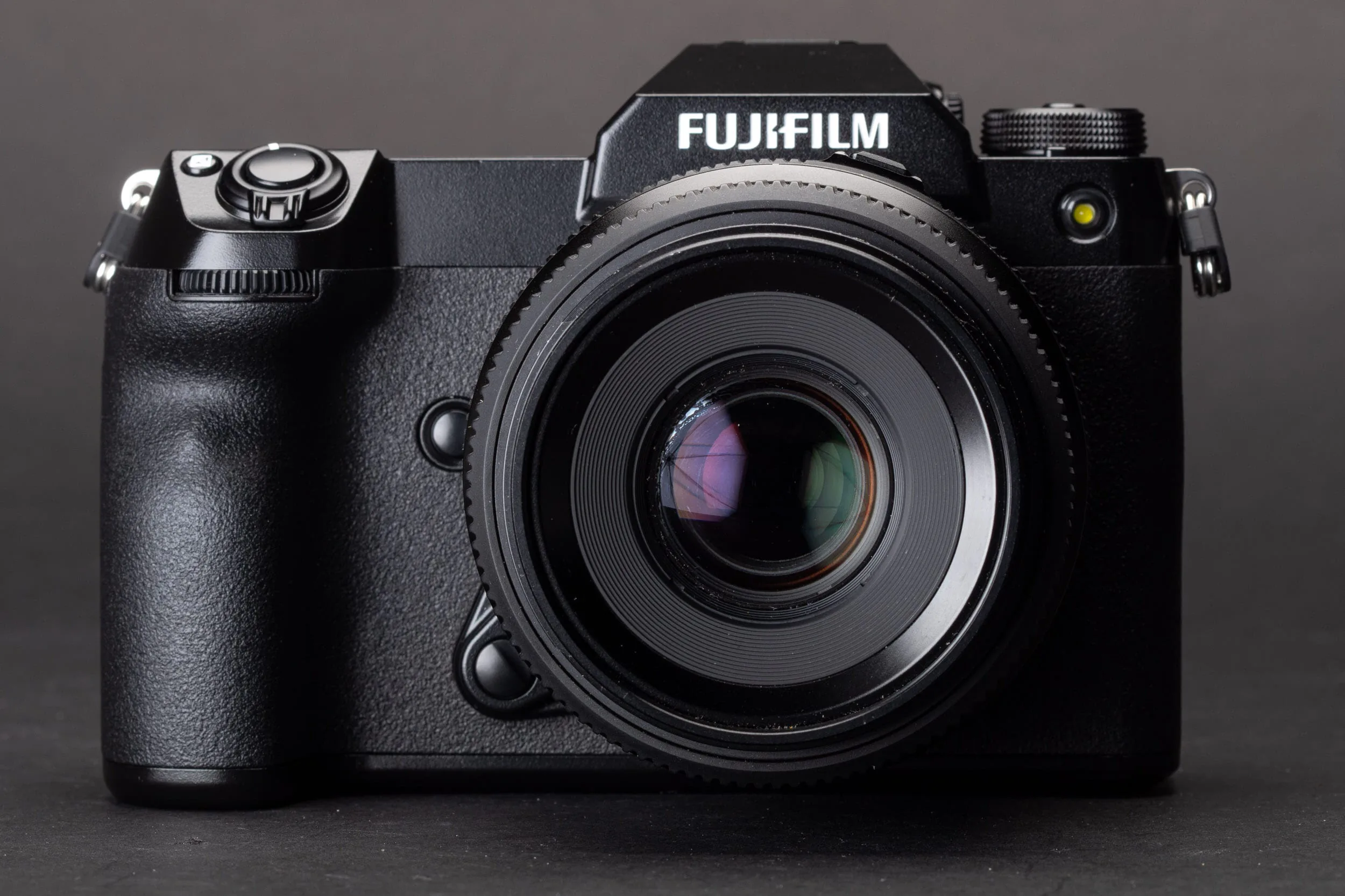 máy ảnh Fujifilm GFX 100S