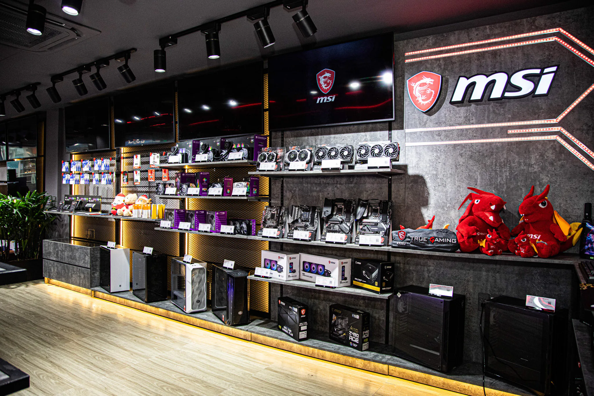 GearVN khai trương showroom Hi-end PC và gaming gear ngay tại trung tâm thành phố Hồ Chí Minh