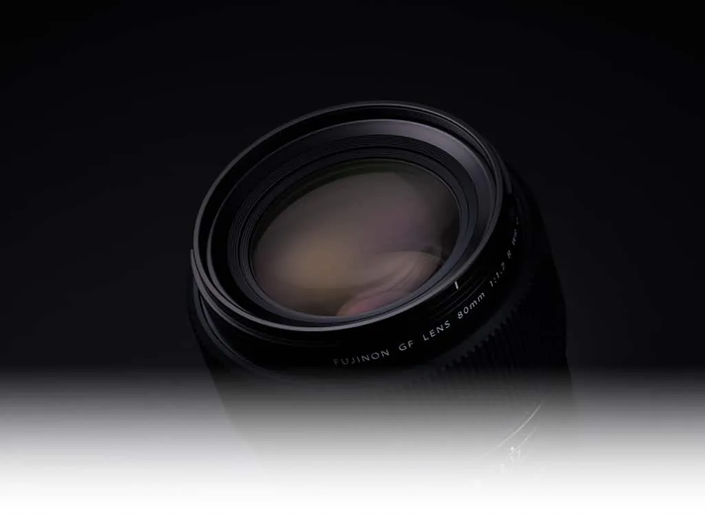 Lộ diện ảnh rò rỉ ống kính Fujifilm XF 70-300mm F4-5.6, XF 27mm F2.8 MKII và GF 80mm F1.7