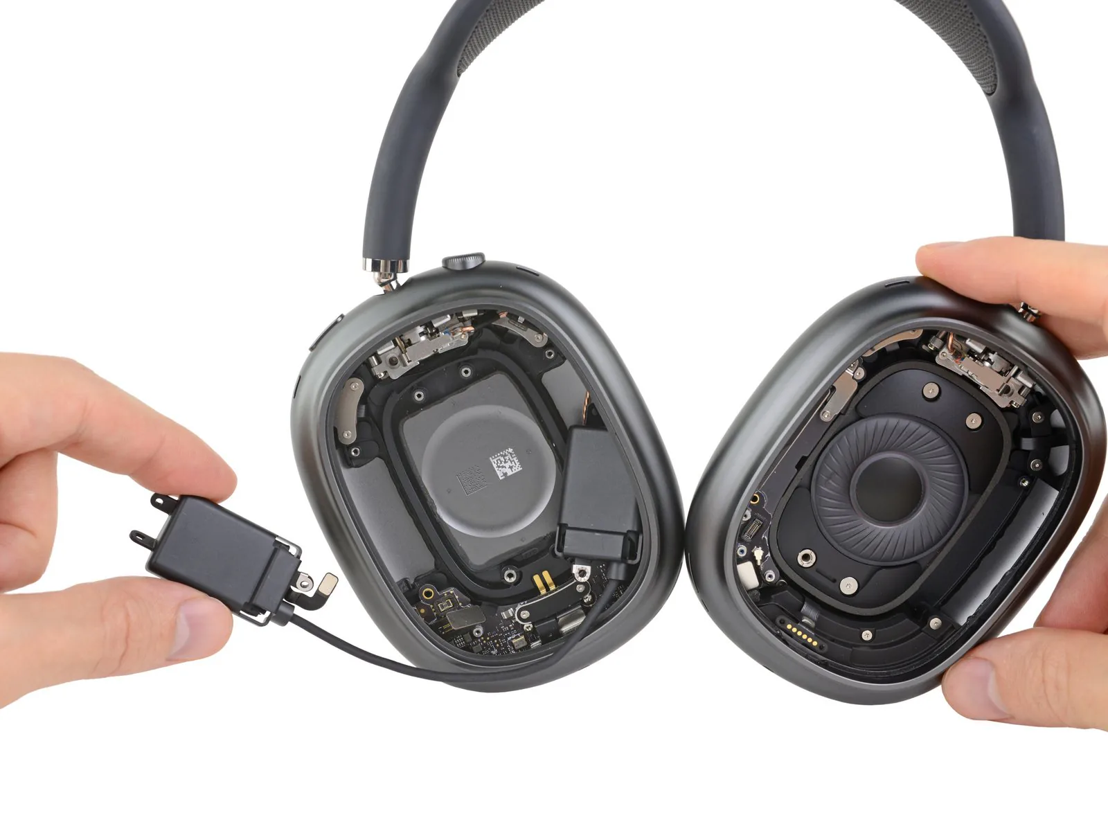 Tháo tung AirPods Max cùng iFixit: Hoàn thiện cực tốt và cao cấp