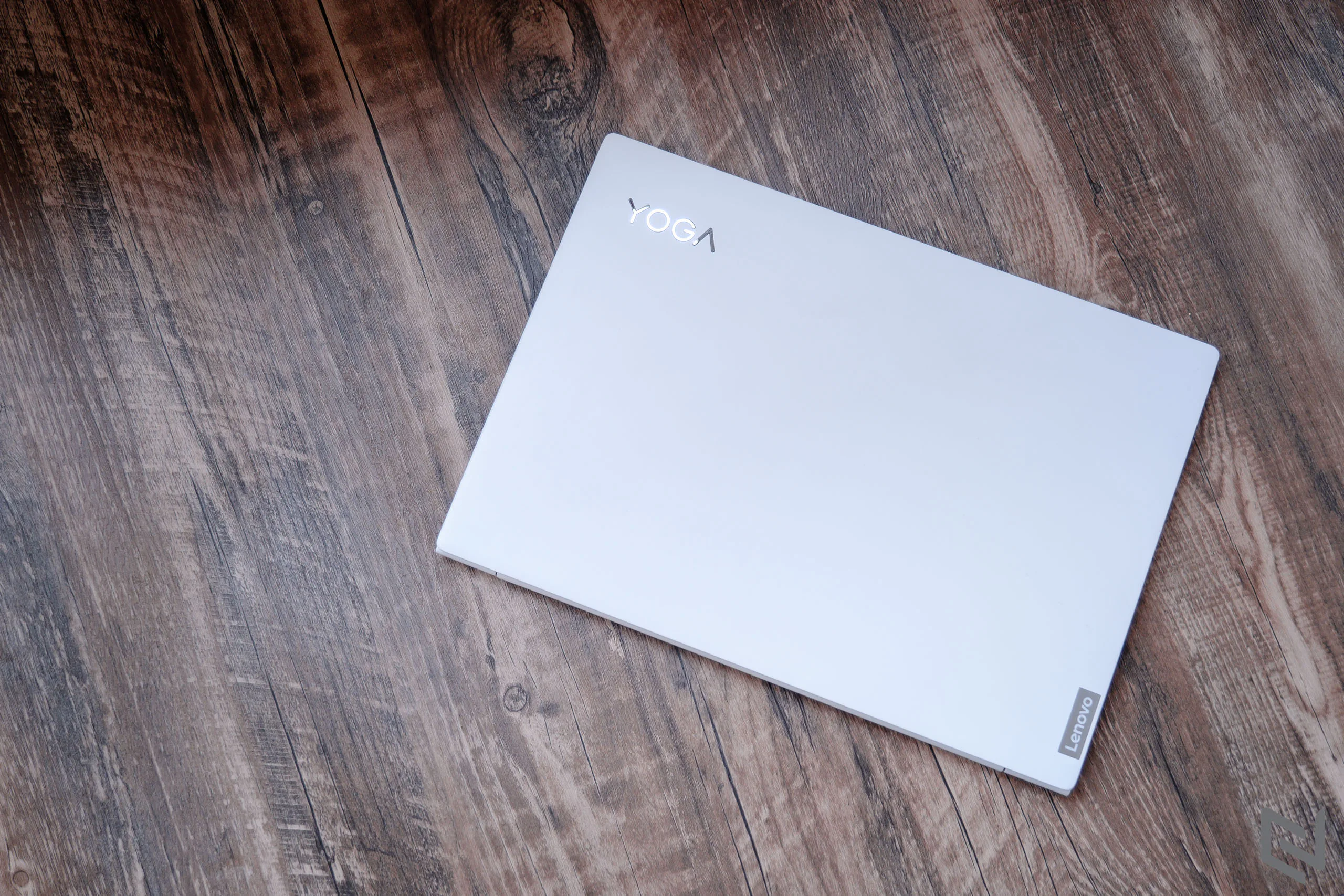 Lenovo Yoga Slim 7i Carbon