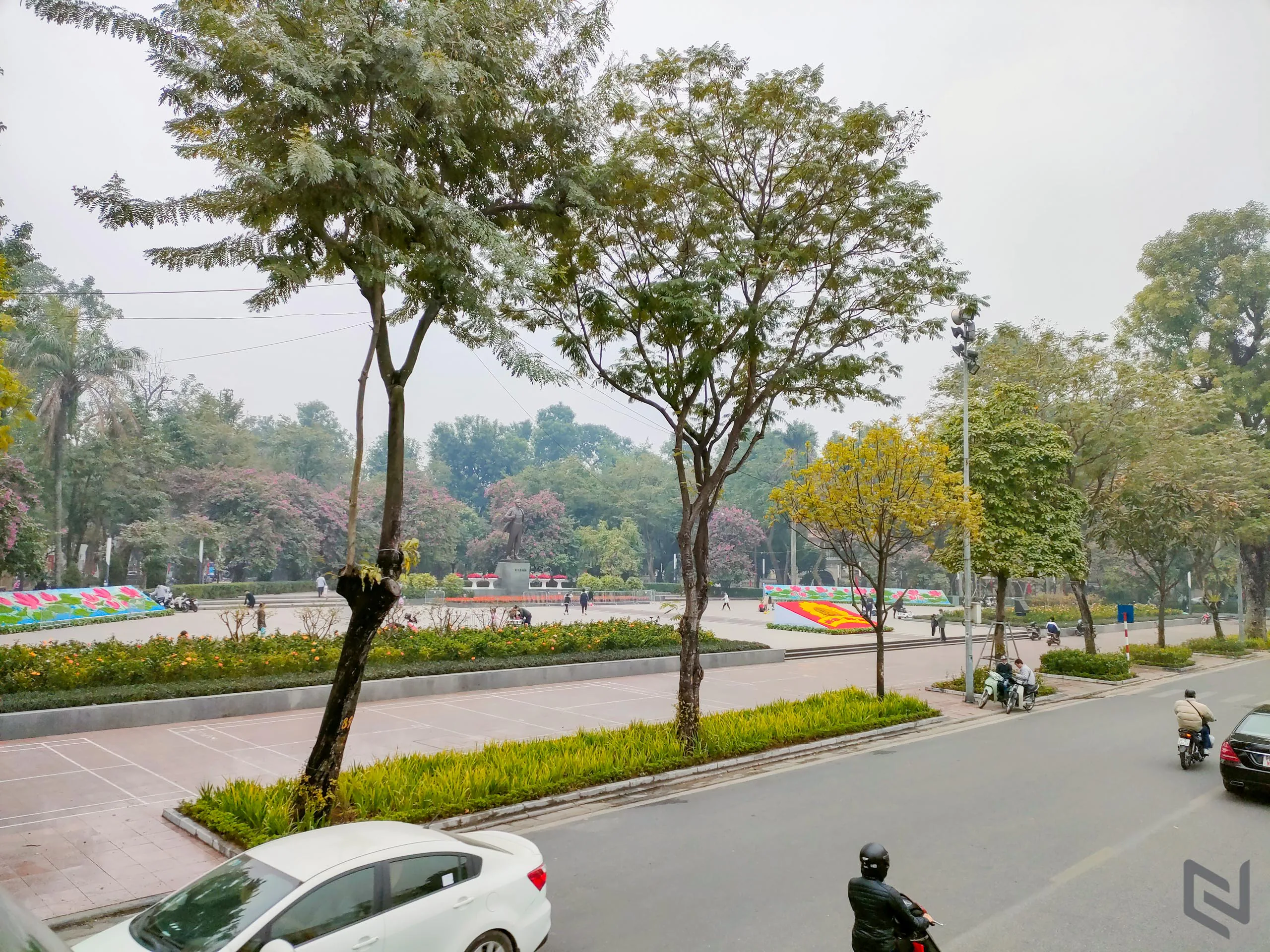Bộ ảnh du lịch Hà Nội bằng xe bus 2 tầng chụp bởi OPPO Reno5