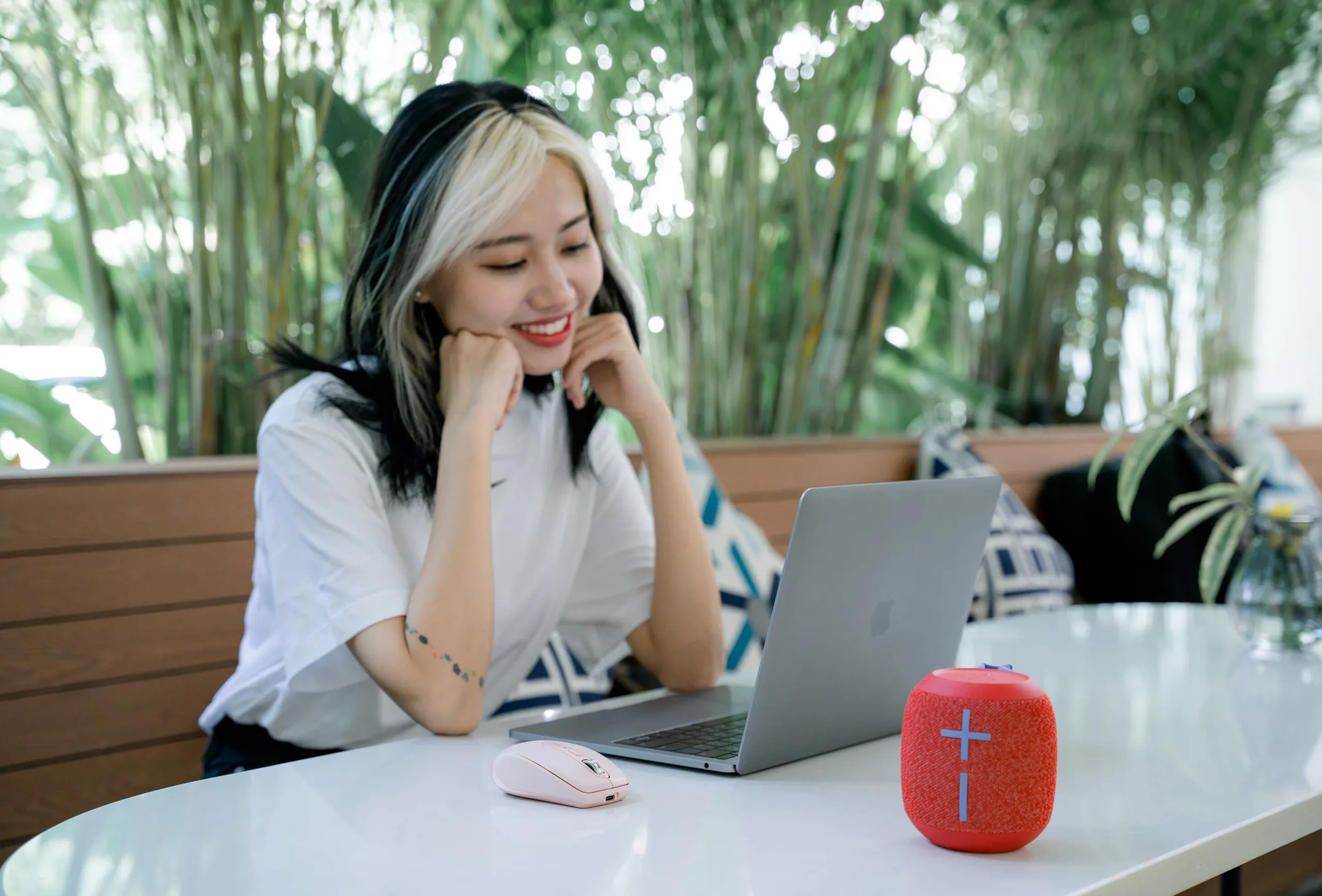 Người yêu là tín đồ công nghệ? Đã có Logitech mách nước quà tặng cho mùa Tết và Valentine
